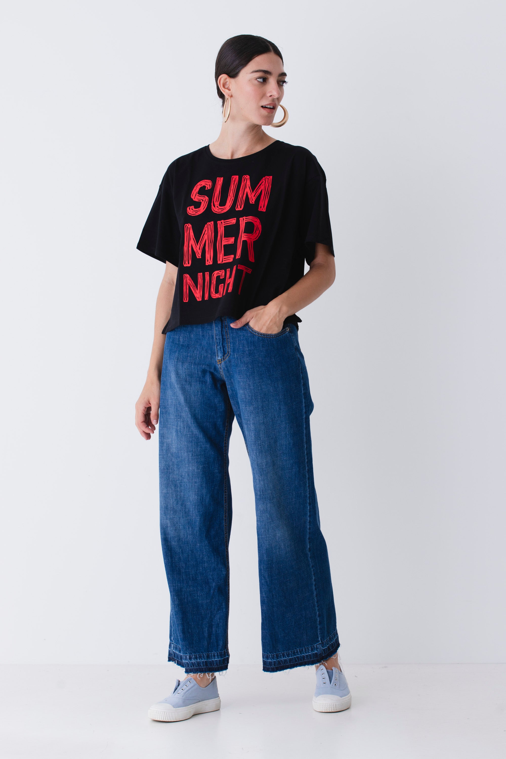 T-shirt boxy fit con scritta in rilievo - PE25