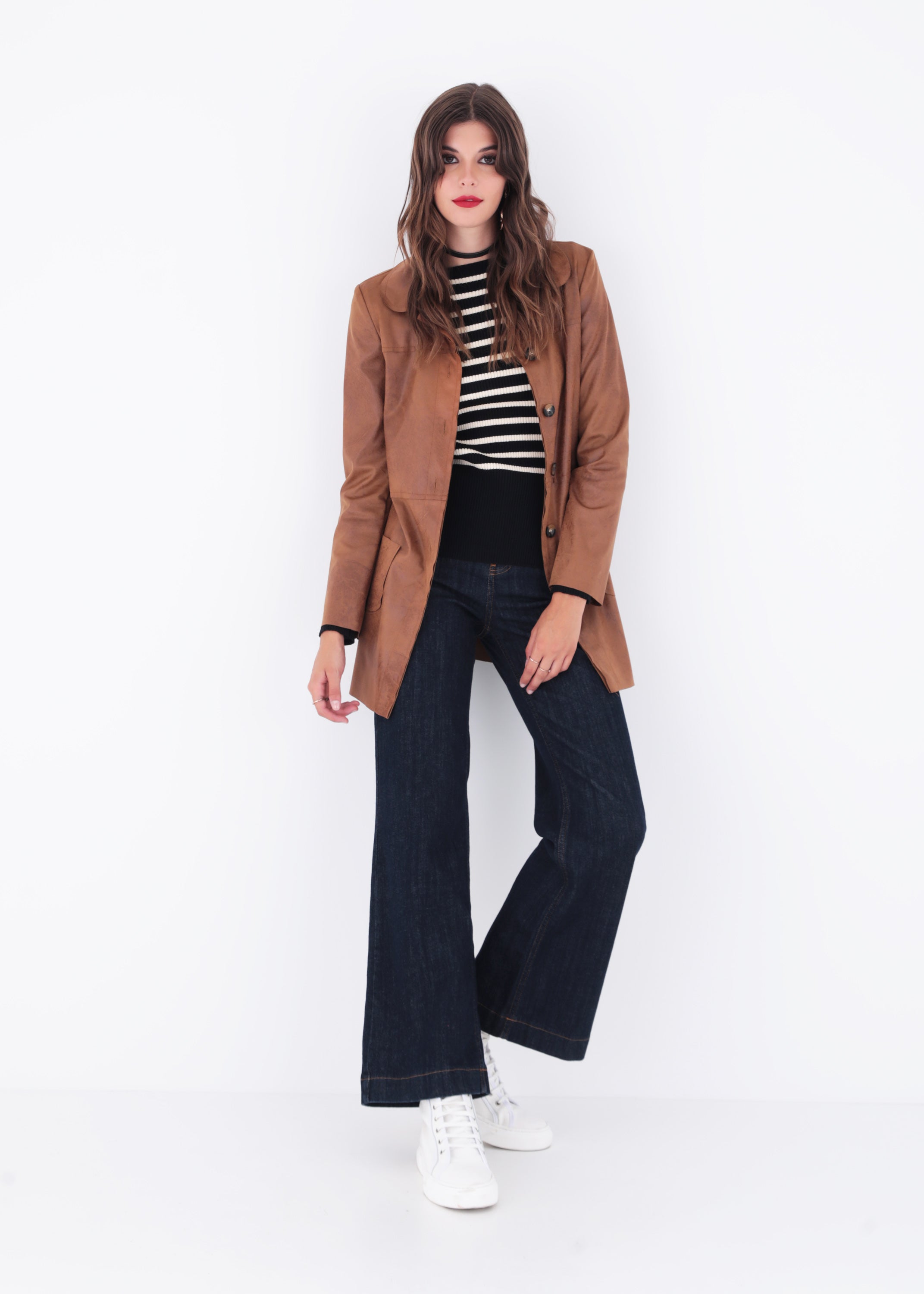 Giacca lunga in ecopelle vintage con bottoni - FW23