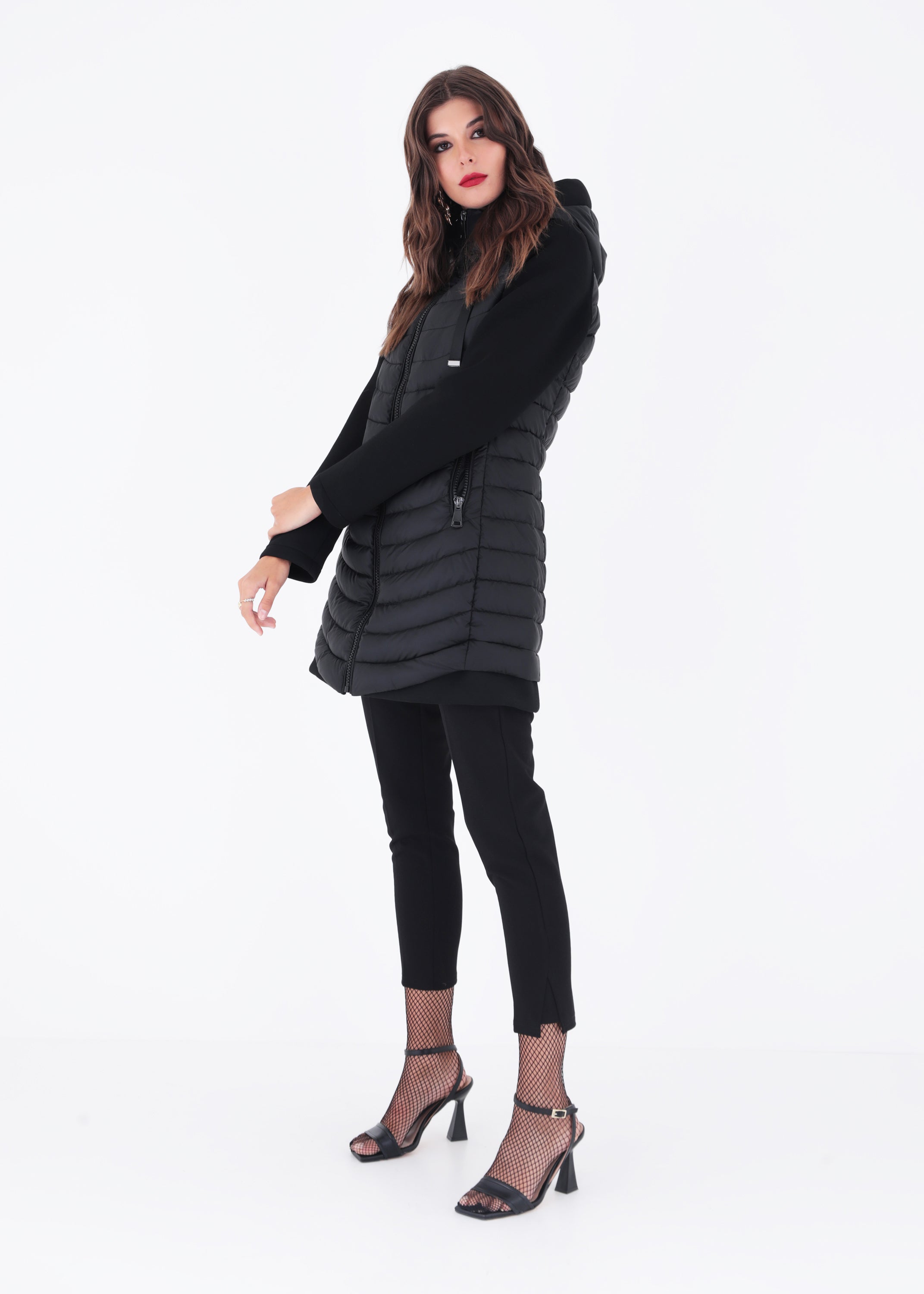 Piumino lungo con maniche e inserti in neoprene - FW23