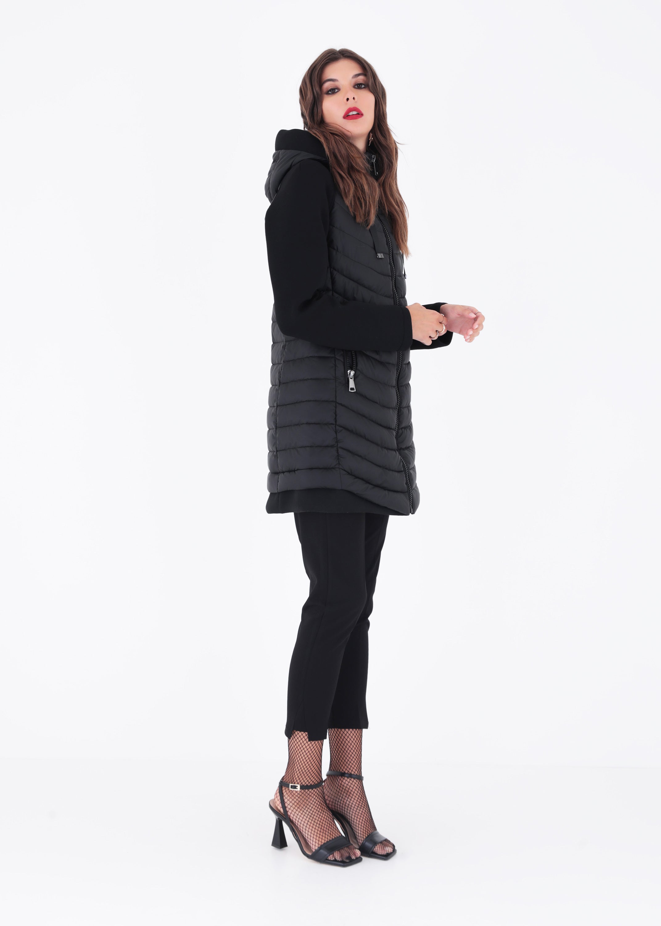 Piumino lungo con maniche e inserti in neoprene - FW23