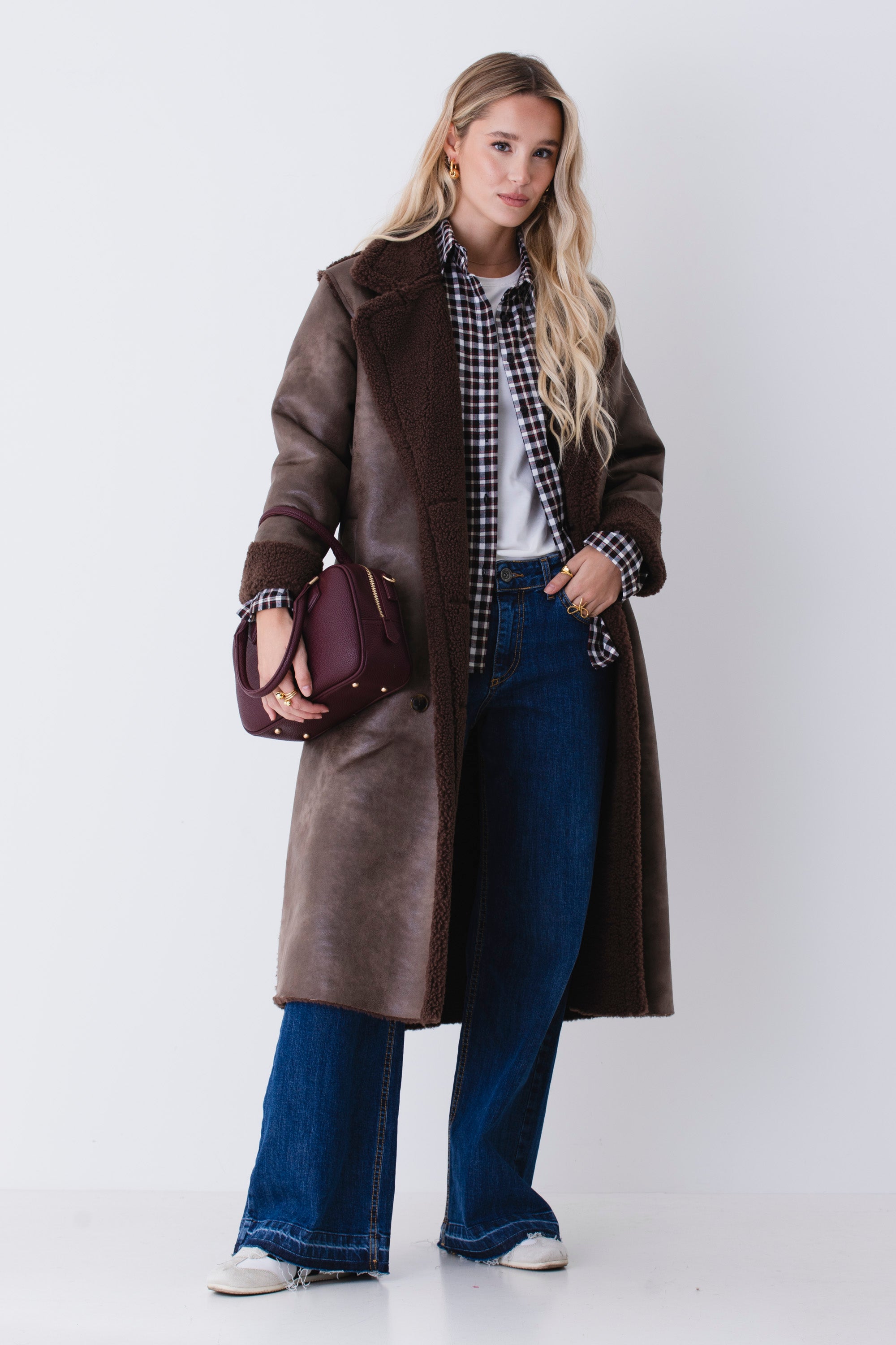 Cappotto lungo doppio petto in tessuto effetto montone - FW26