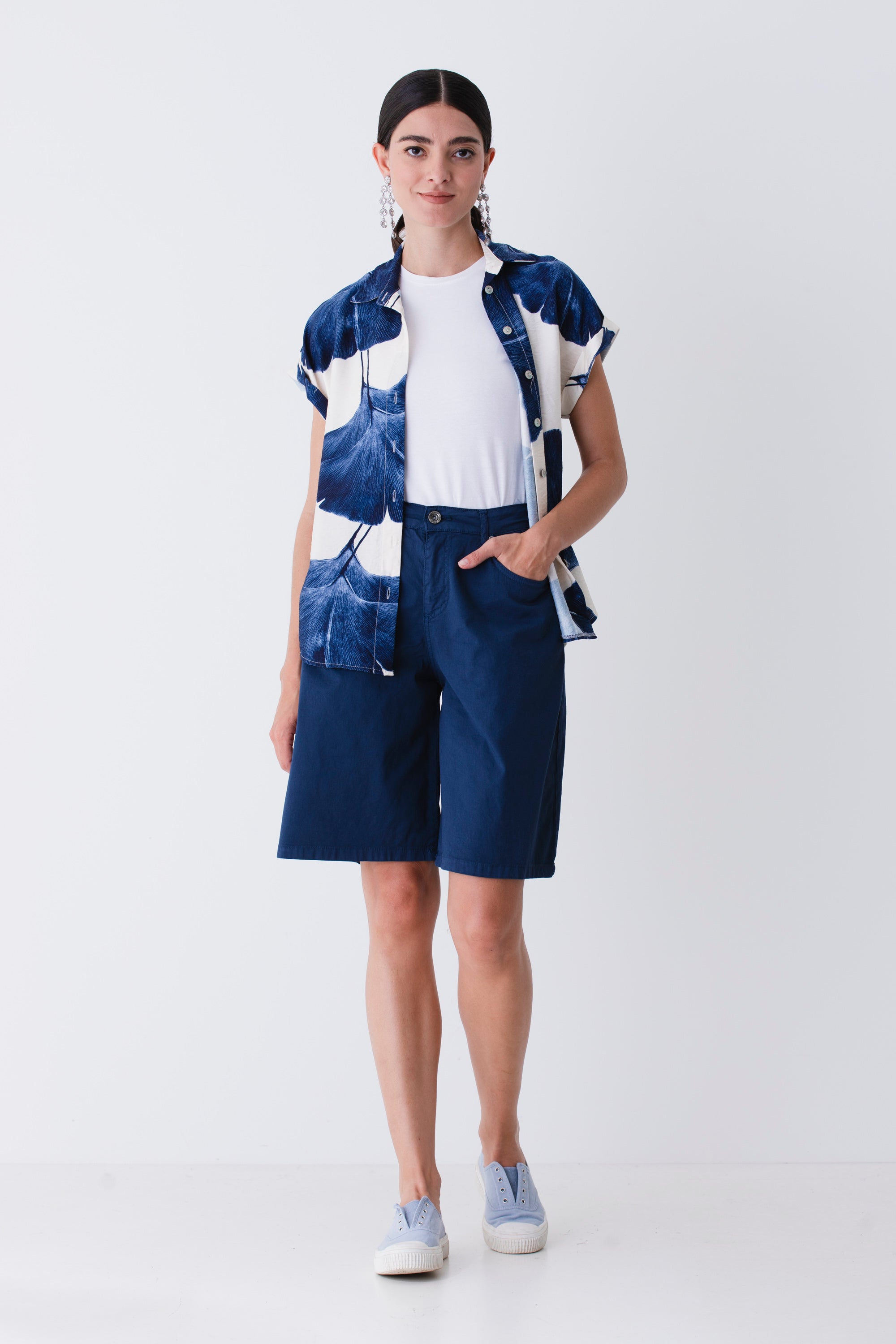Camicia in viscosa fantasia floreale - PE25