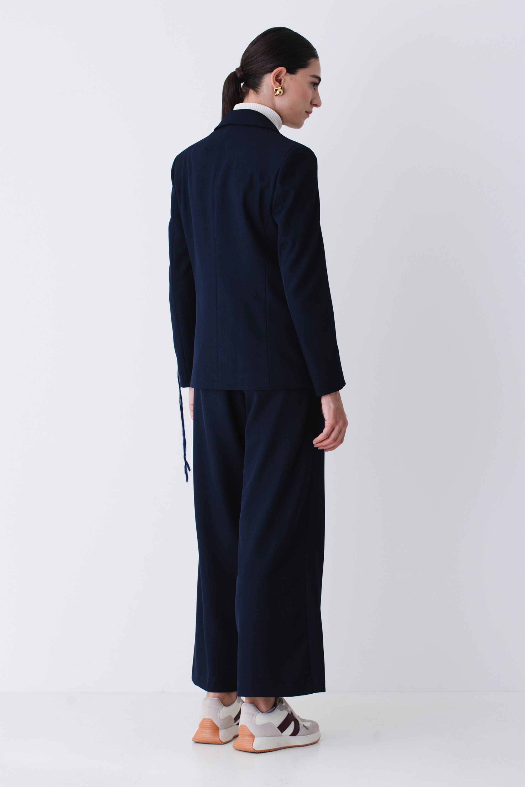Blazer ad un petto con spilla e ricamo - FW26