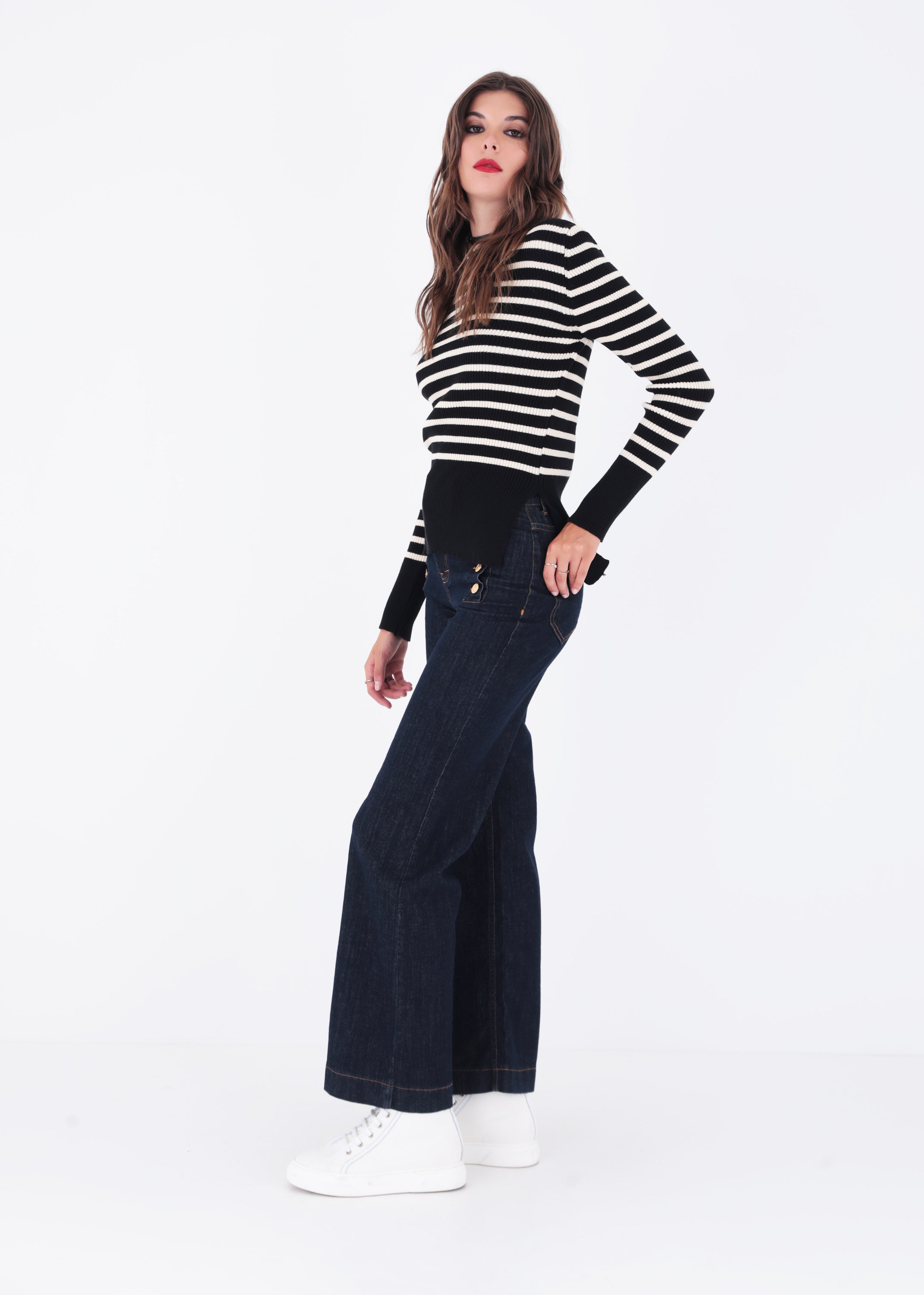 Maglia a costine con righe orizzontali - FW23