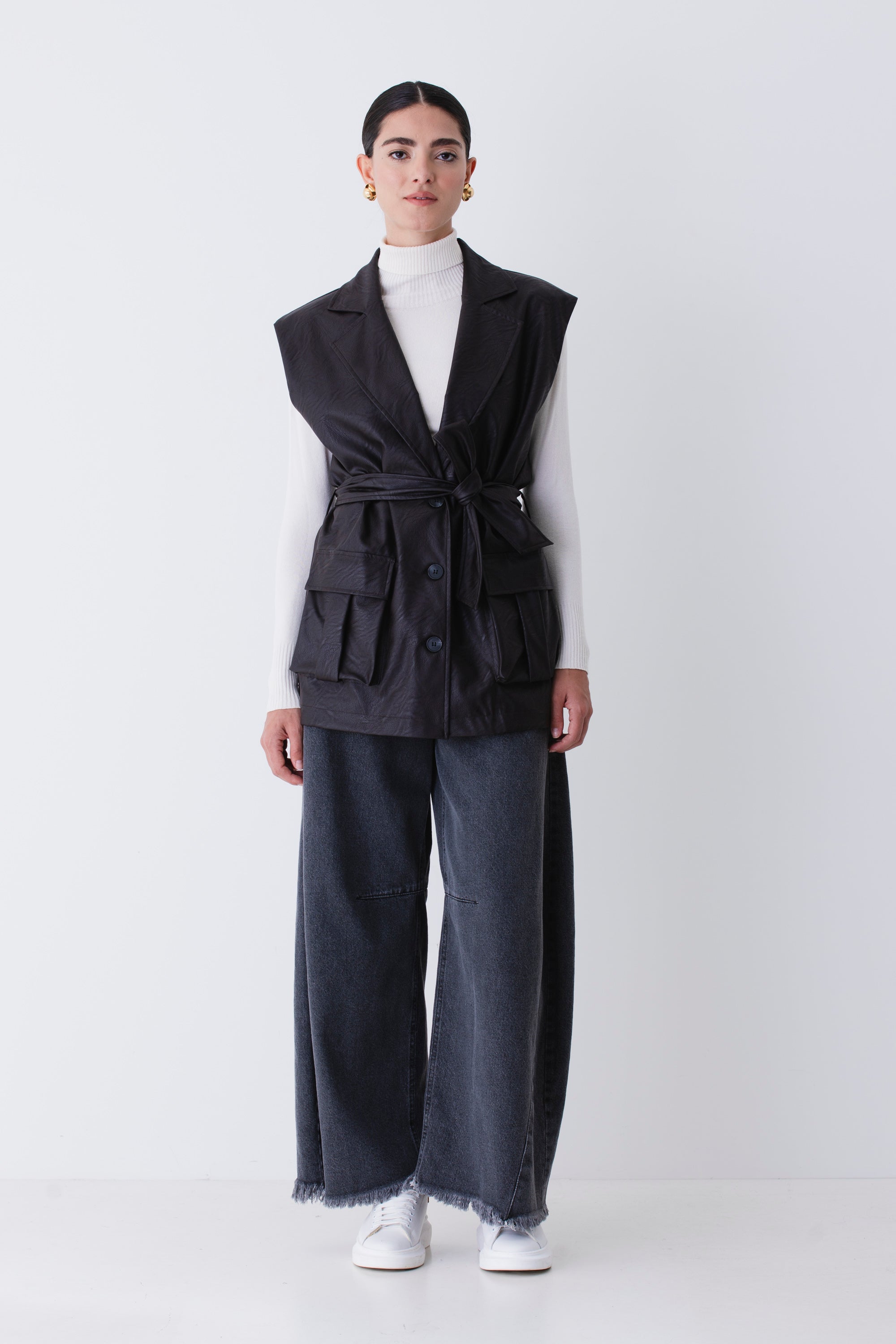 Gilet lungo ad un petto in similpelle - FW26