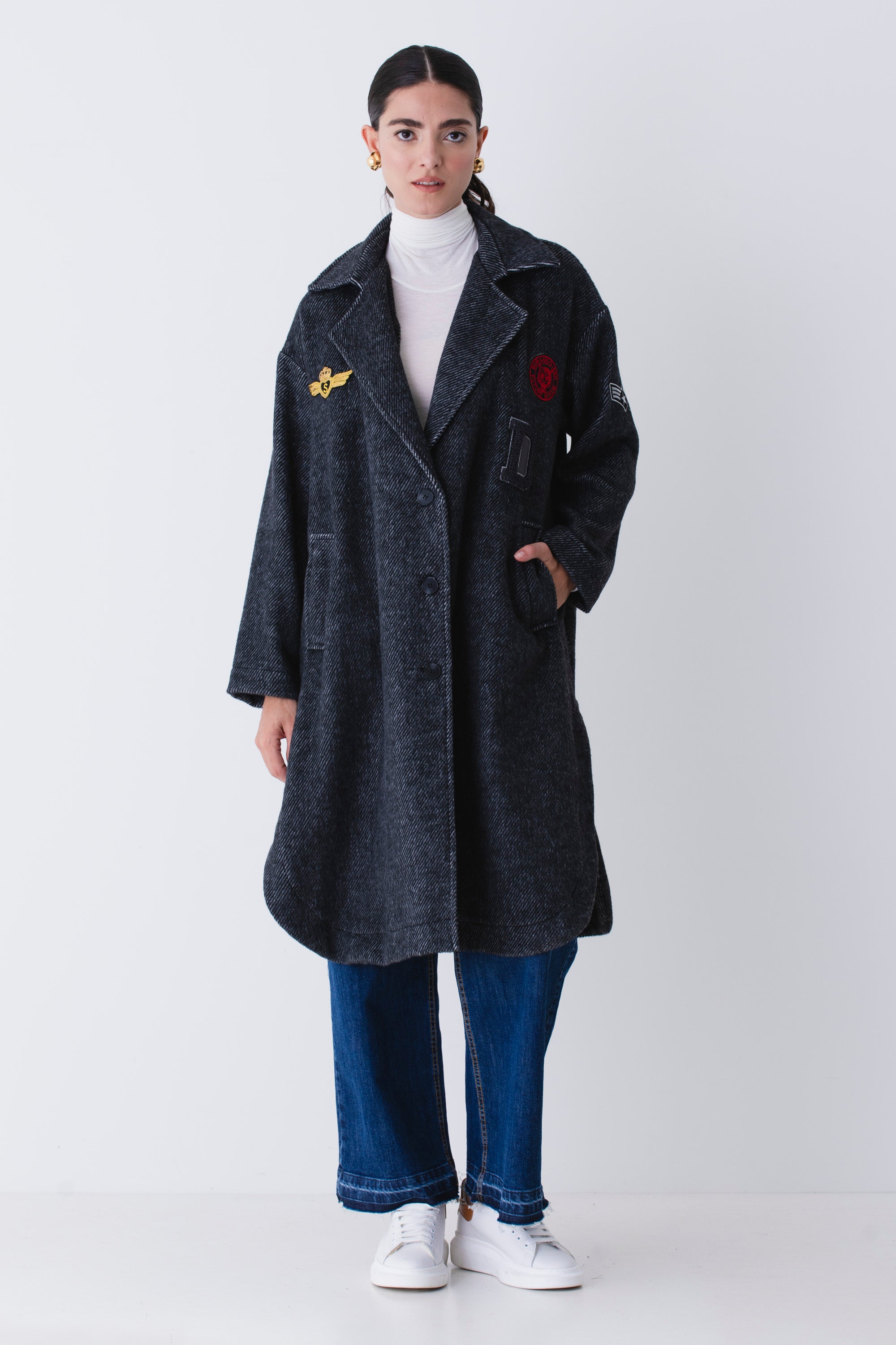 Cappotto over spinato con patch in misto lana - FW26