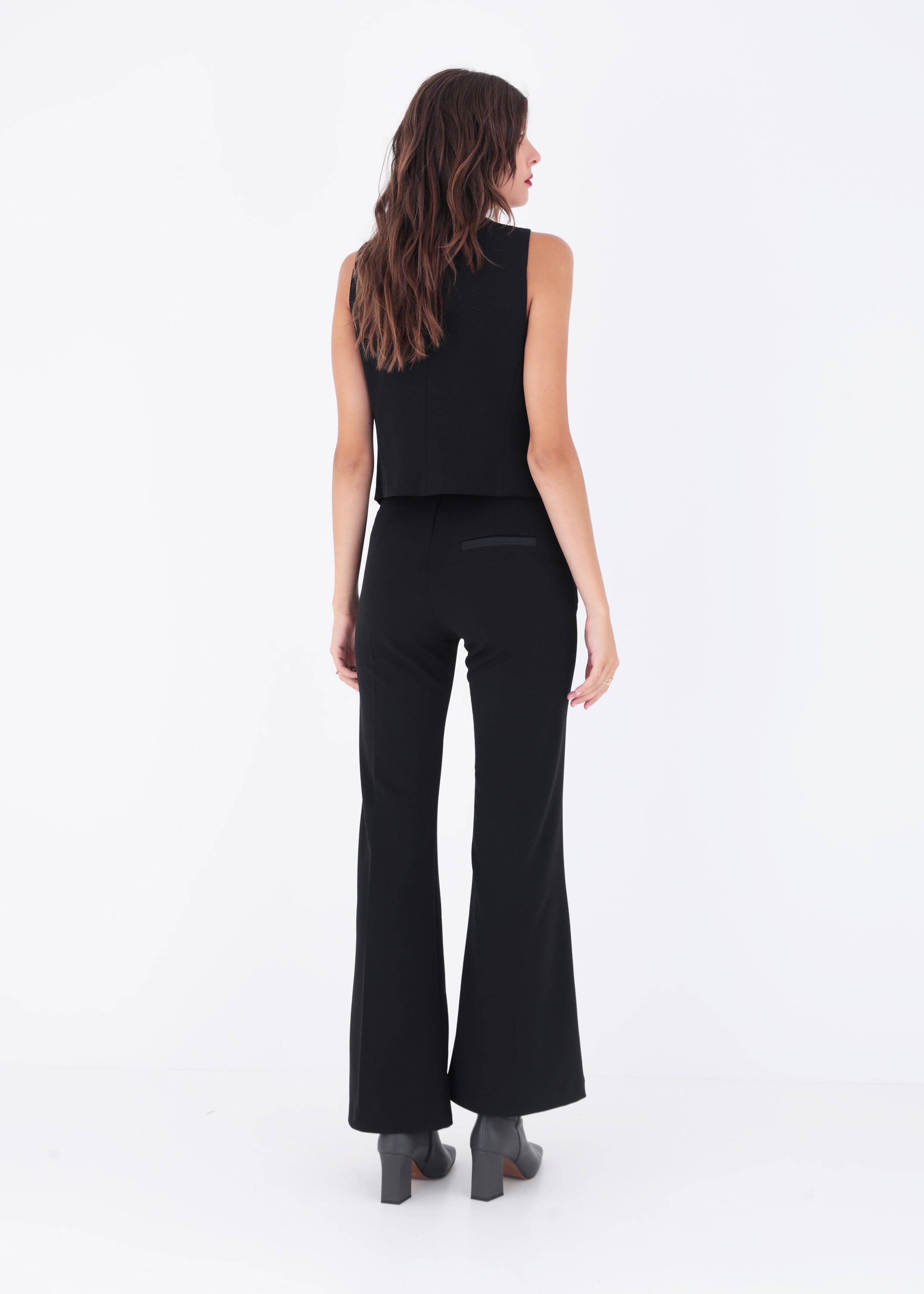 Pantalone a zampa in scuba crepe e raso - FW23
