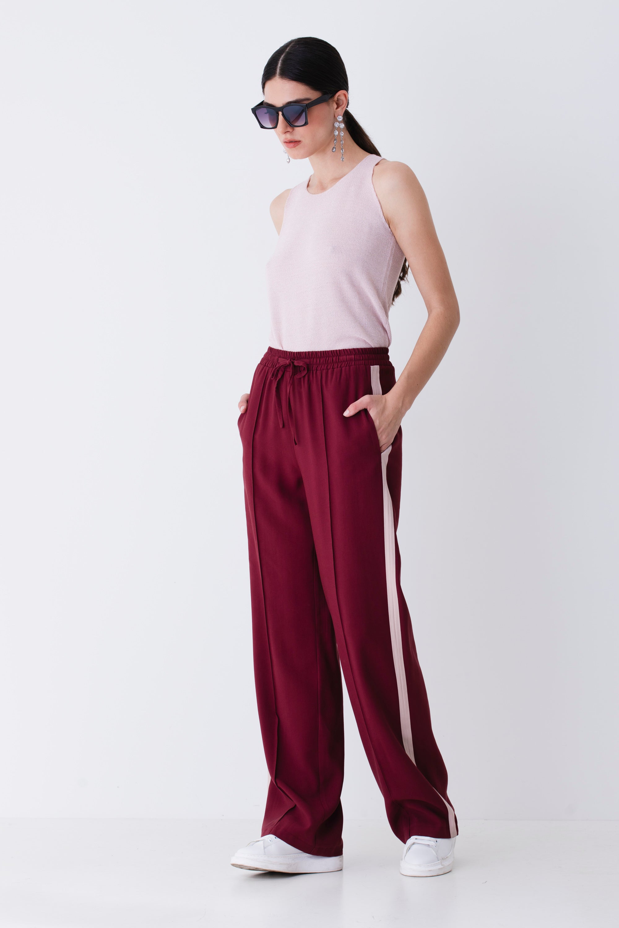 Pantalone palazzo in rayon con bande laterali - PE25