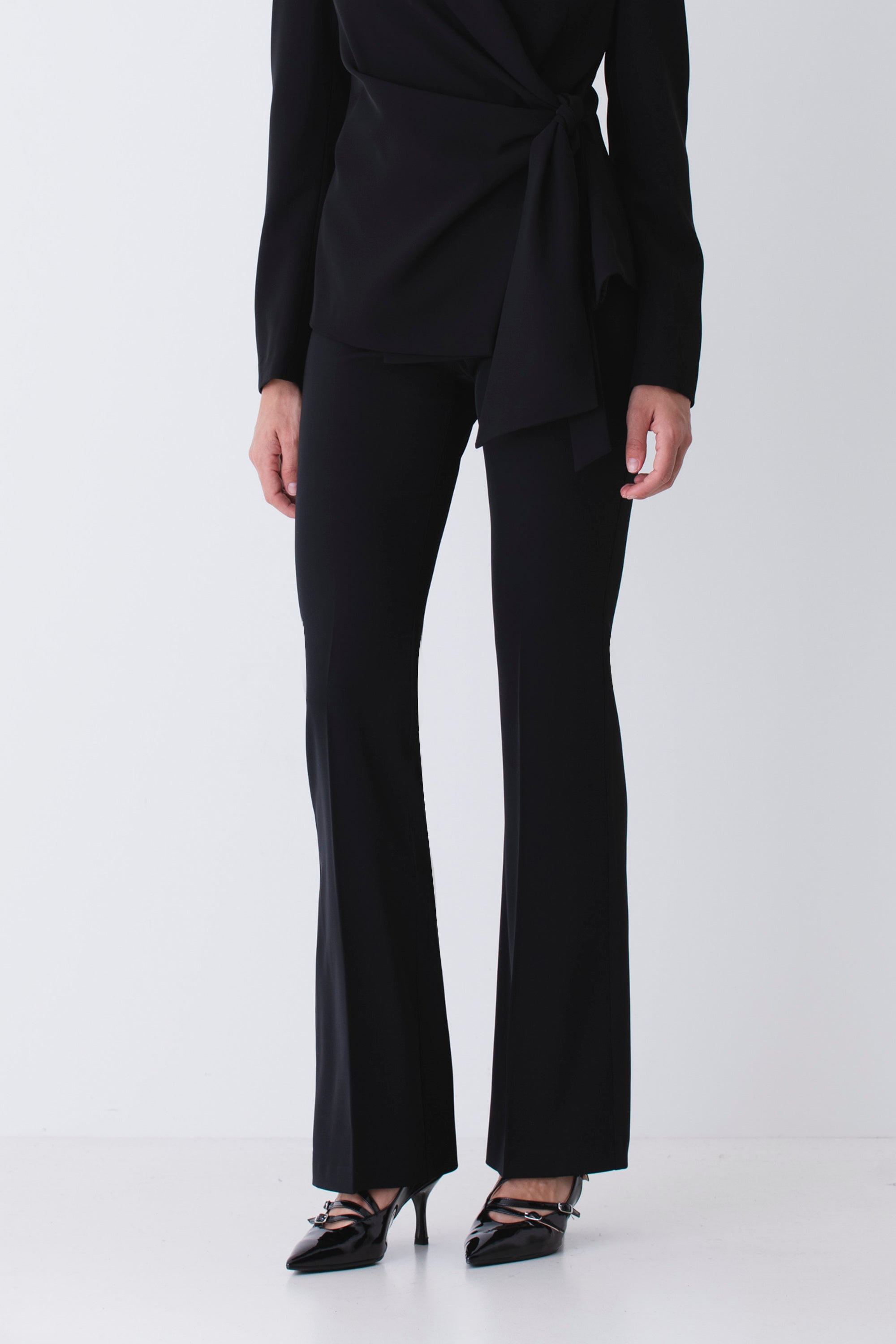Pantalone a zampa in cady -FW26