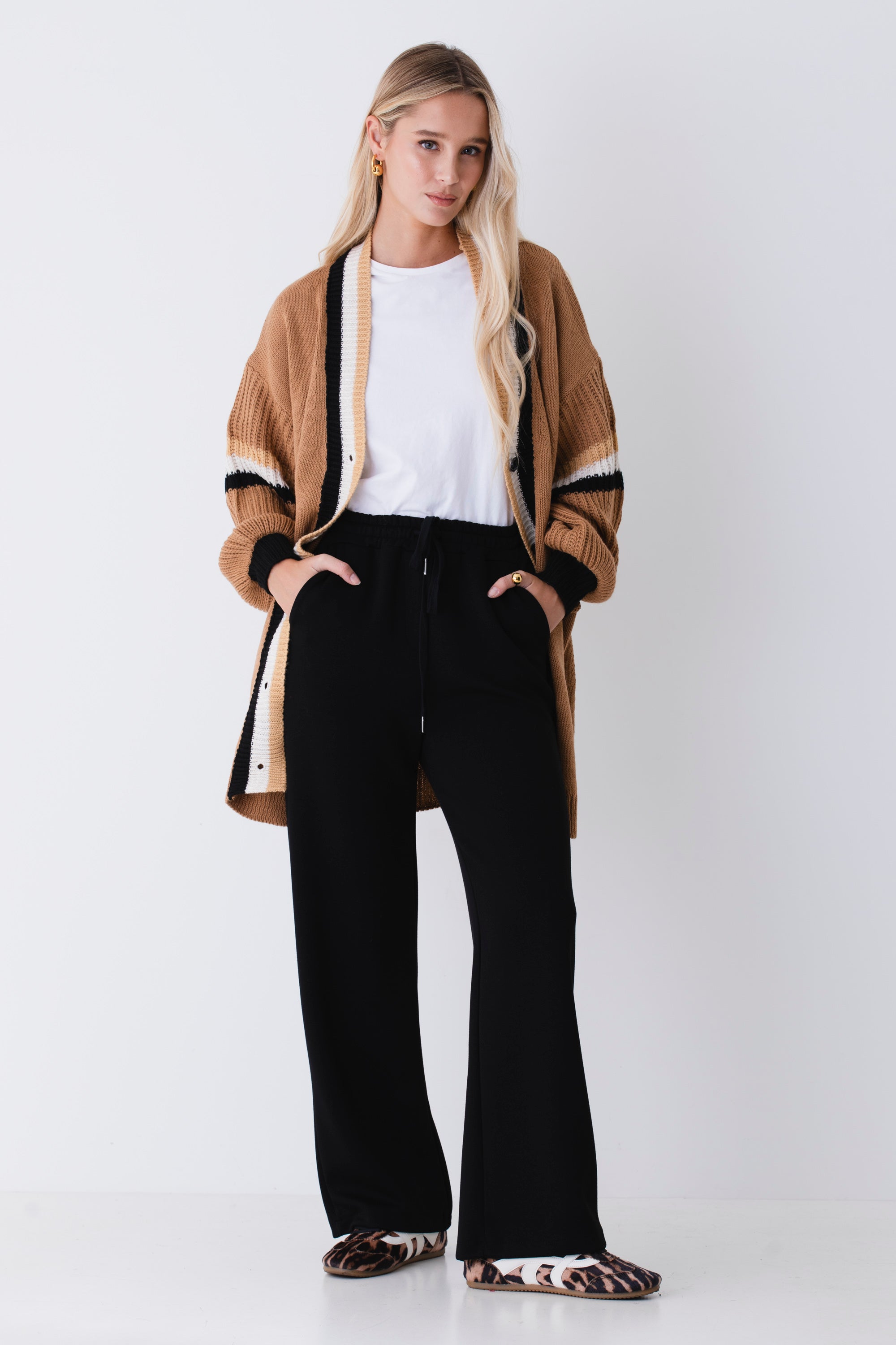 Cardigan lungo in maglia con profili a contrasto - FW26