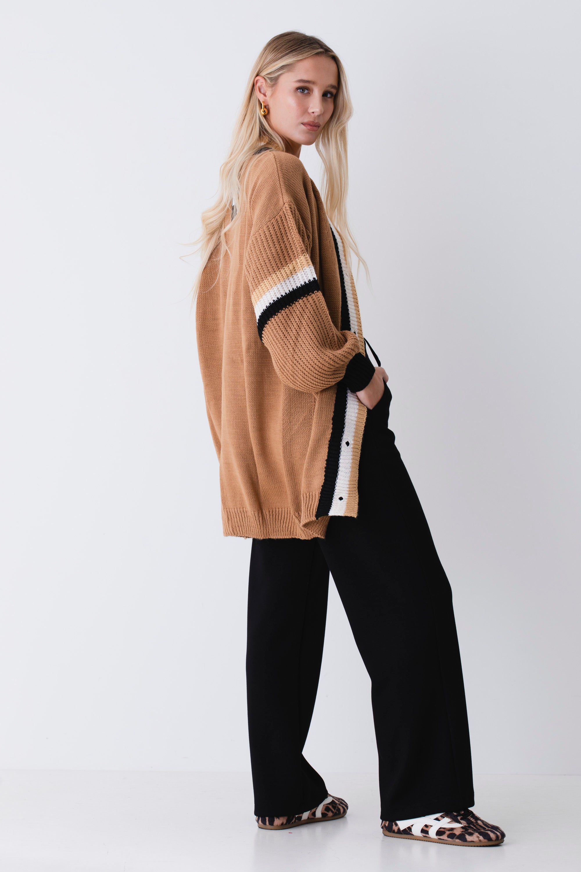 Cardigan lungo in maglia con profili a contrasto - FW26