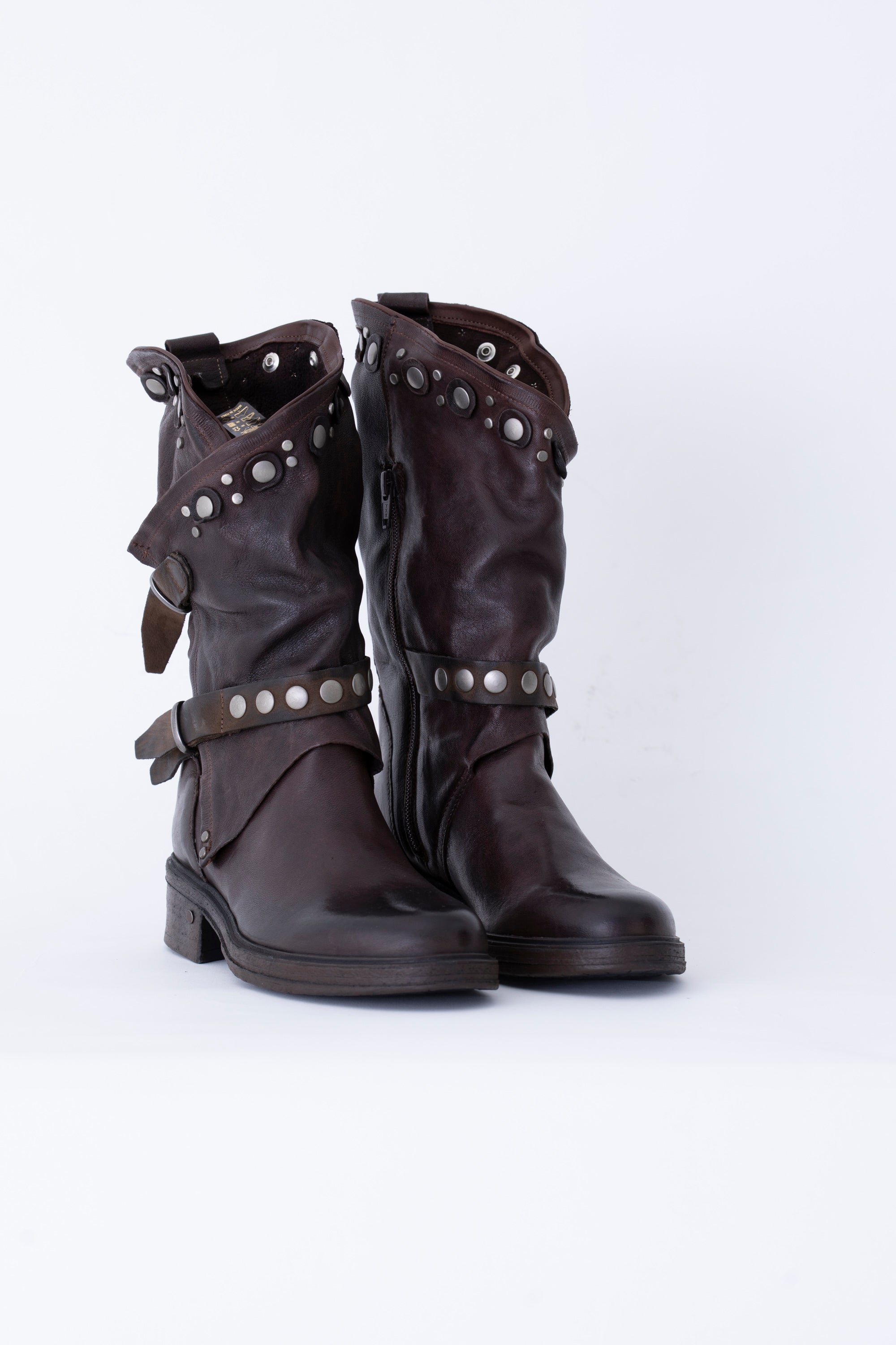 Stivale pompiere in pelle con borchie applicate - FW26