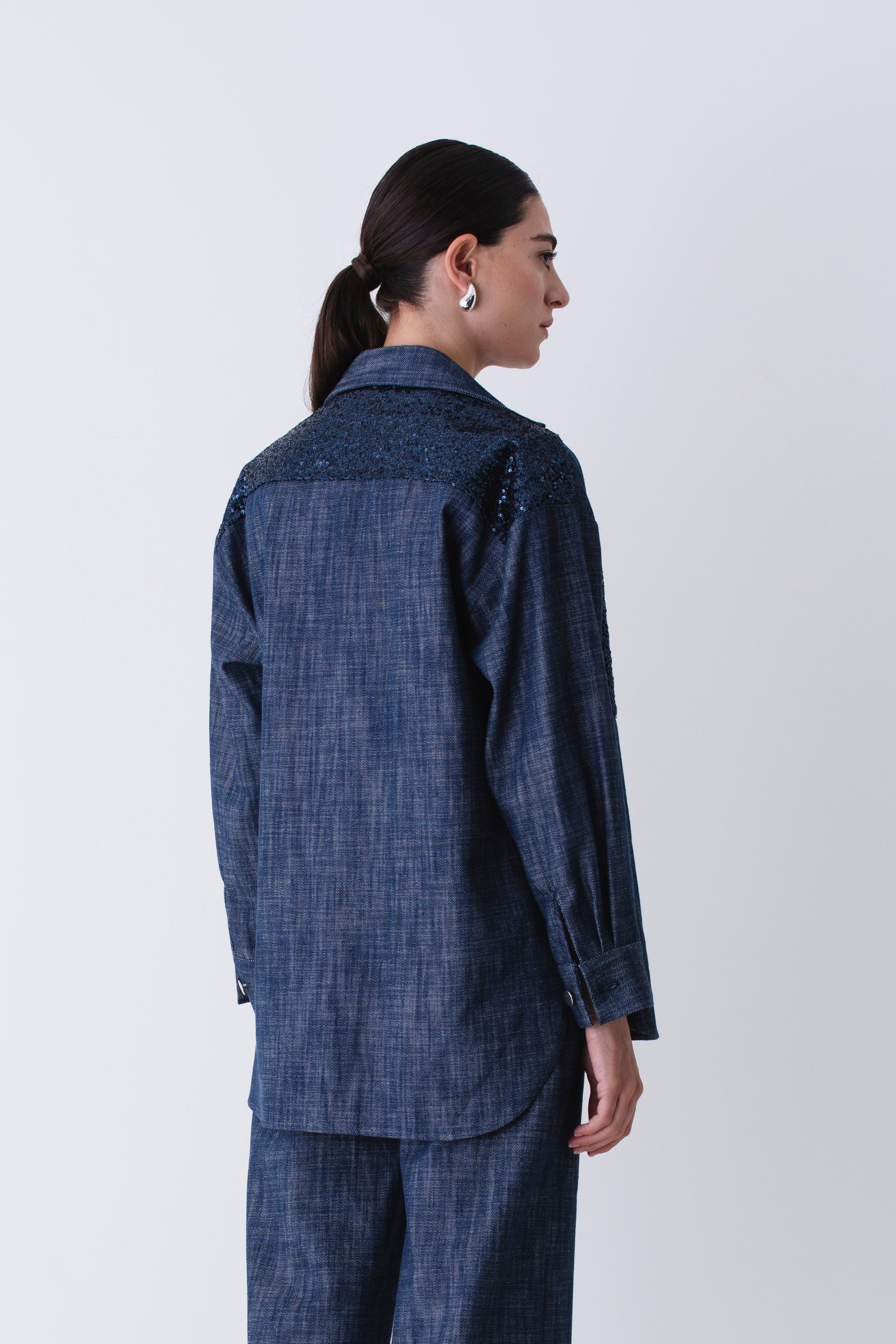 Camicia over in finto jeans con paillettes - FW26