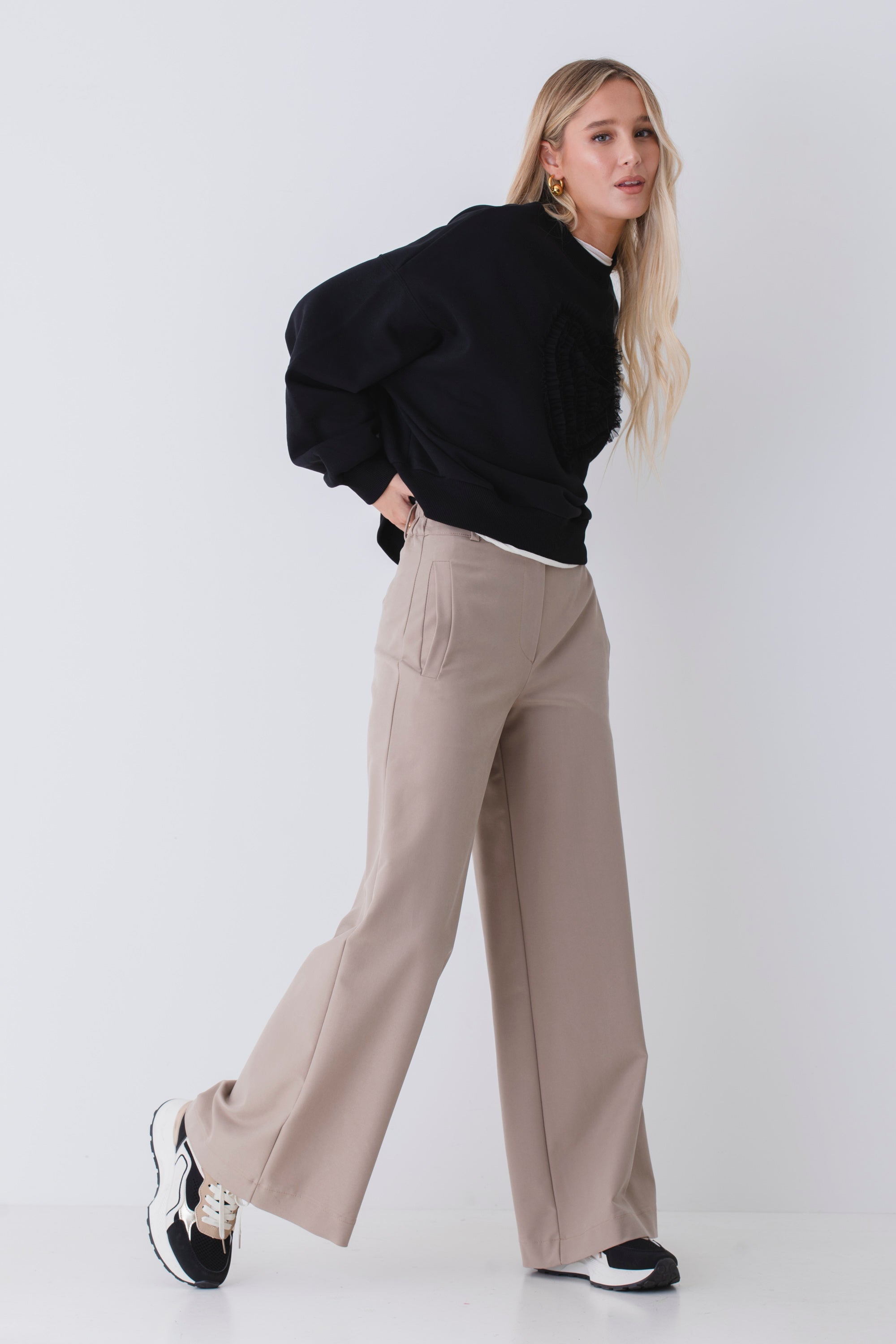 Pantalone palazzo ampio in tessuto elasticizzato - FW26