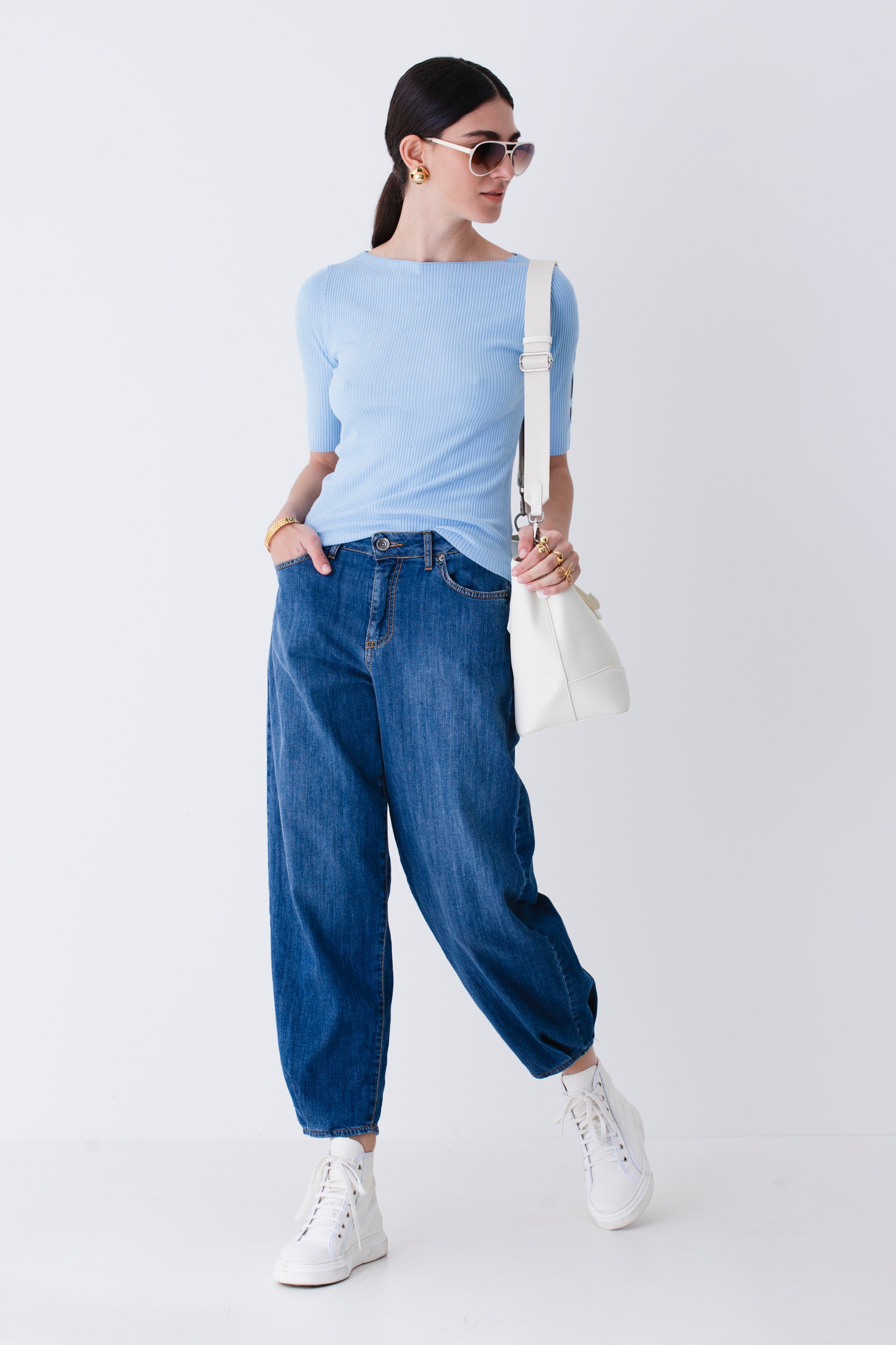 Maglia a costine con cut-out - PE25