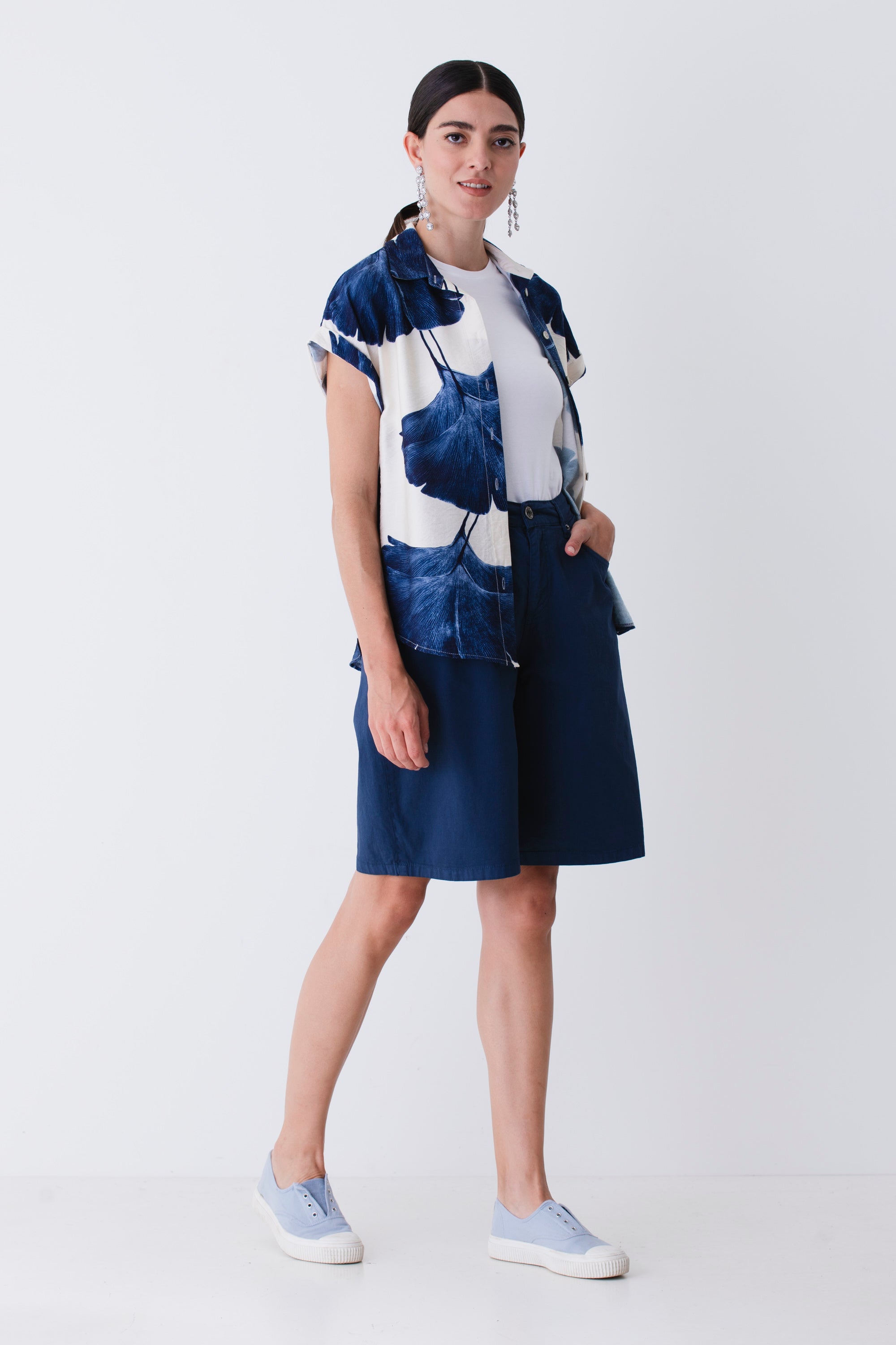 Camicia in viscosa fantasia floreale - PE25
