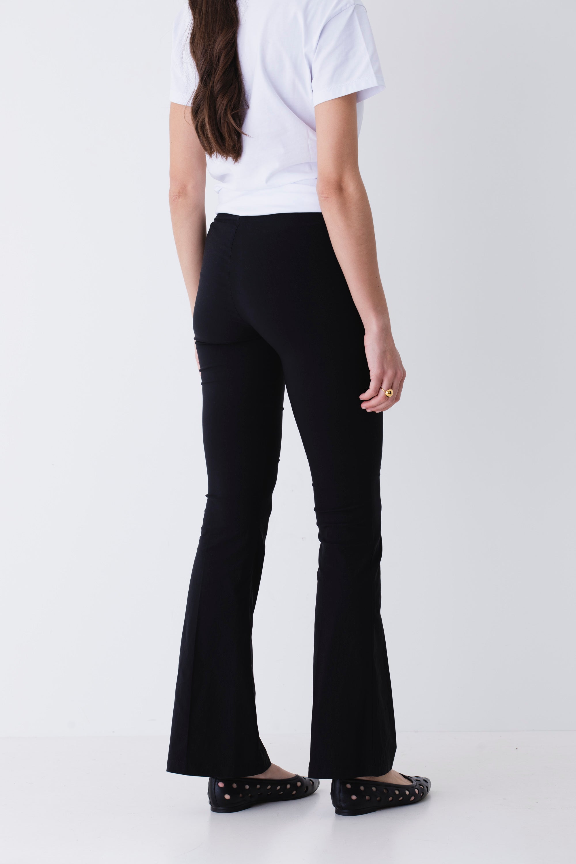 Pantaloni svasati in bengalina stretch - PE25
