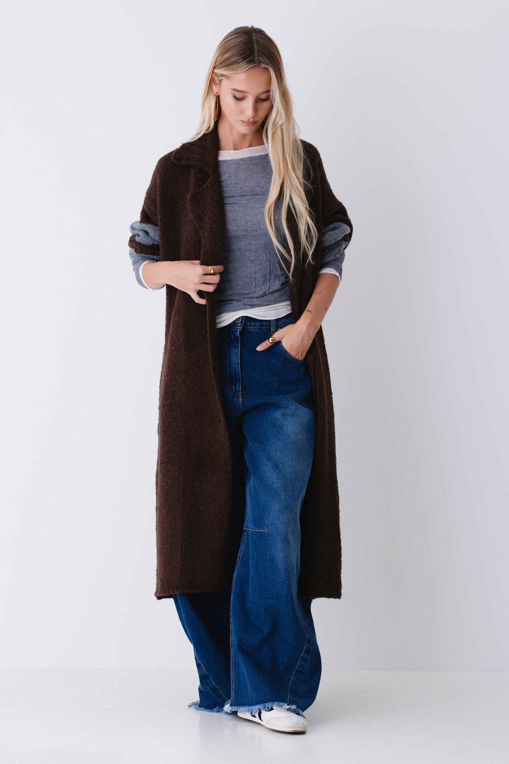 Cappotto lungo in maglia disegno pois - FW26