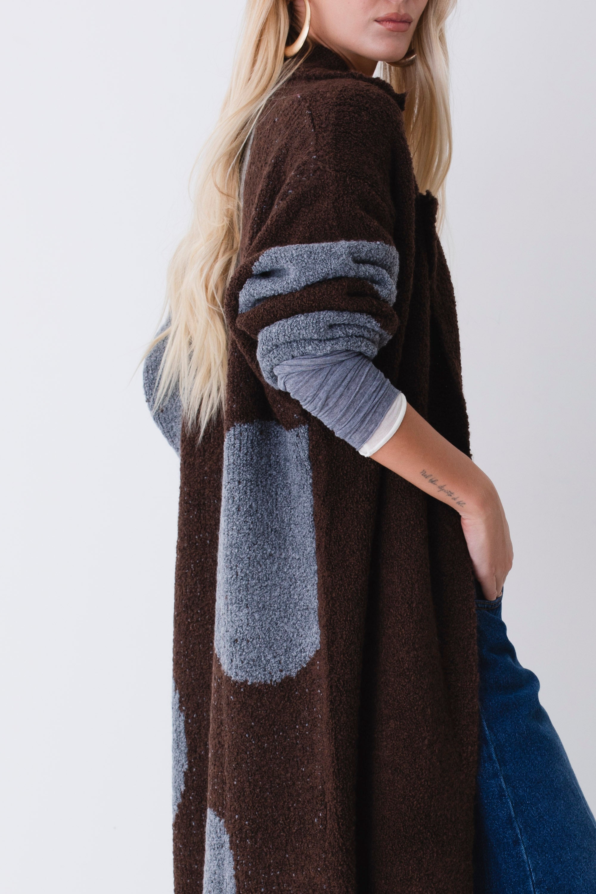Cappotto lungo in maglia disegno pois - FW26