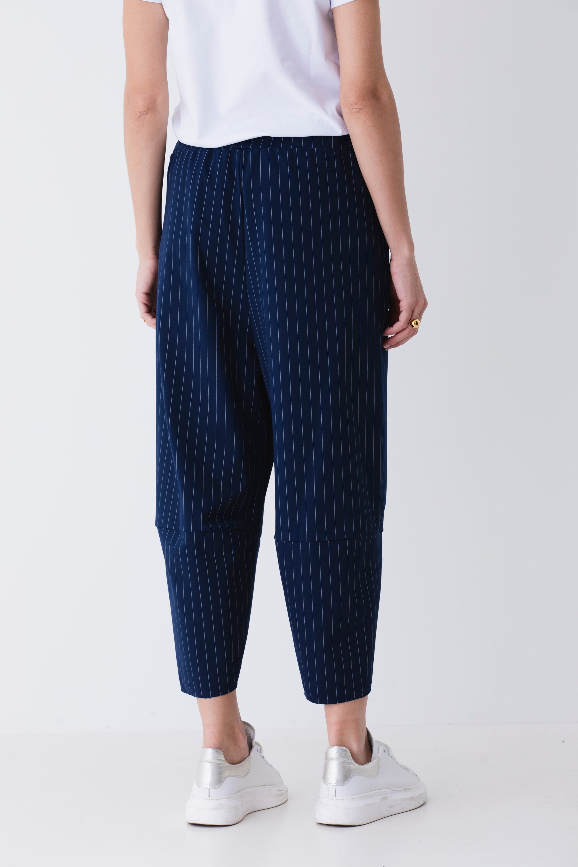 Pantaloni carrot in felpa gessata - PE25