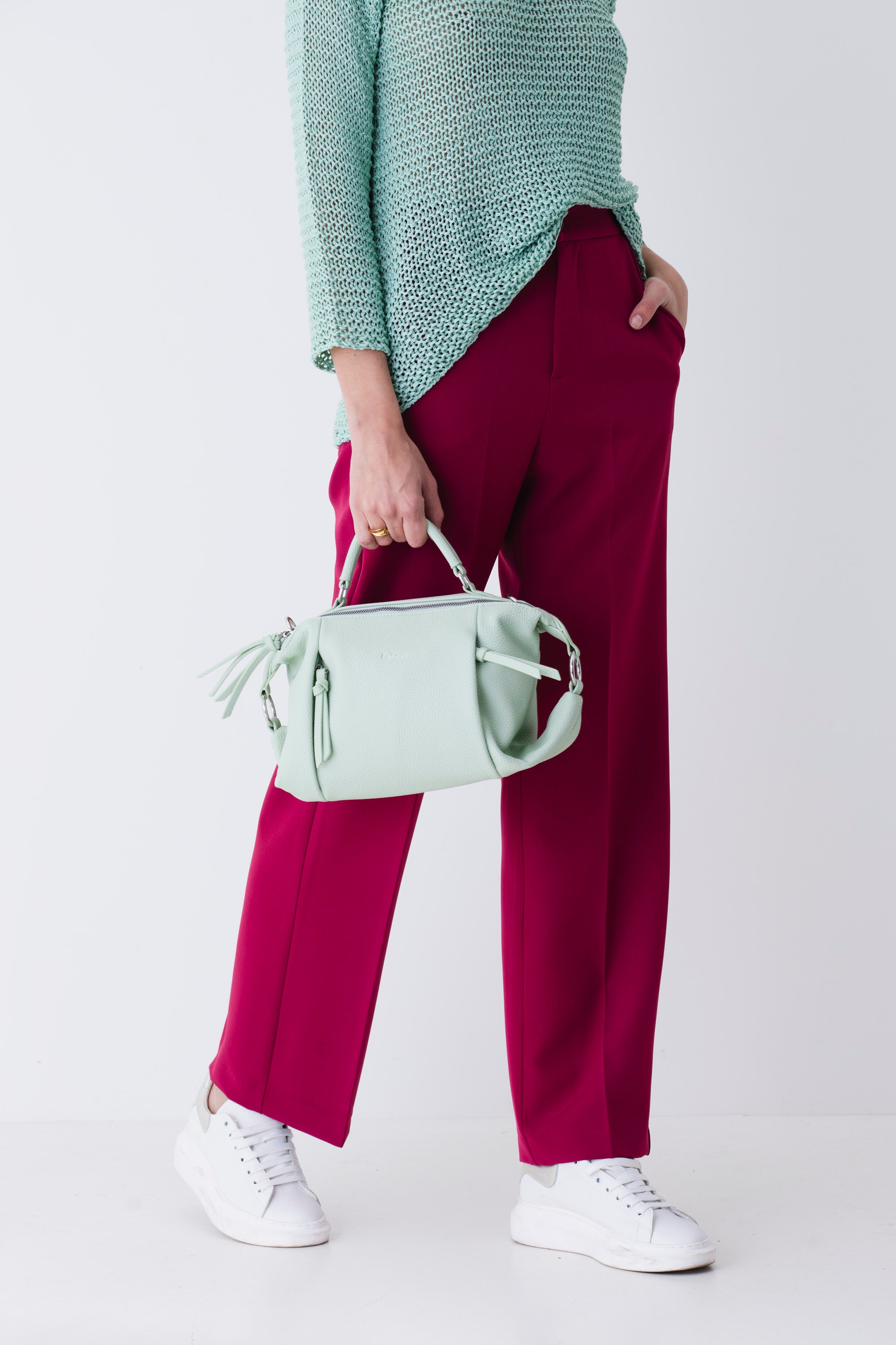 Pantalone a palazzo in tessuto tecnico elasticizzato - PE25