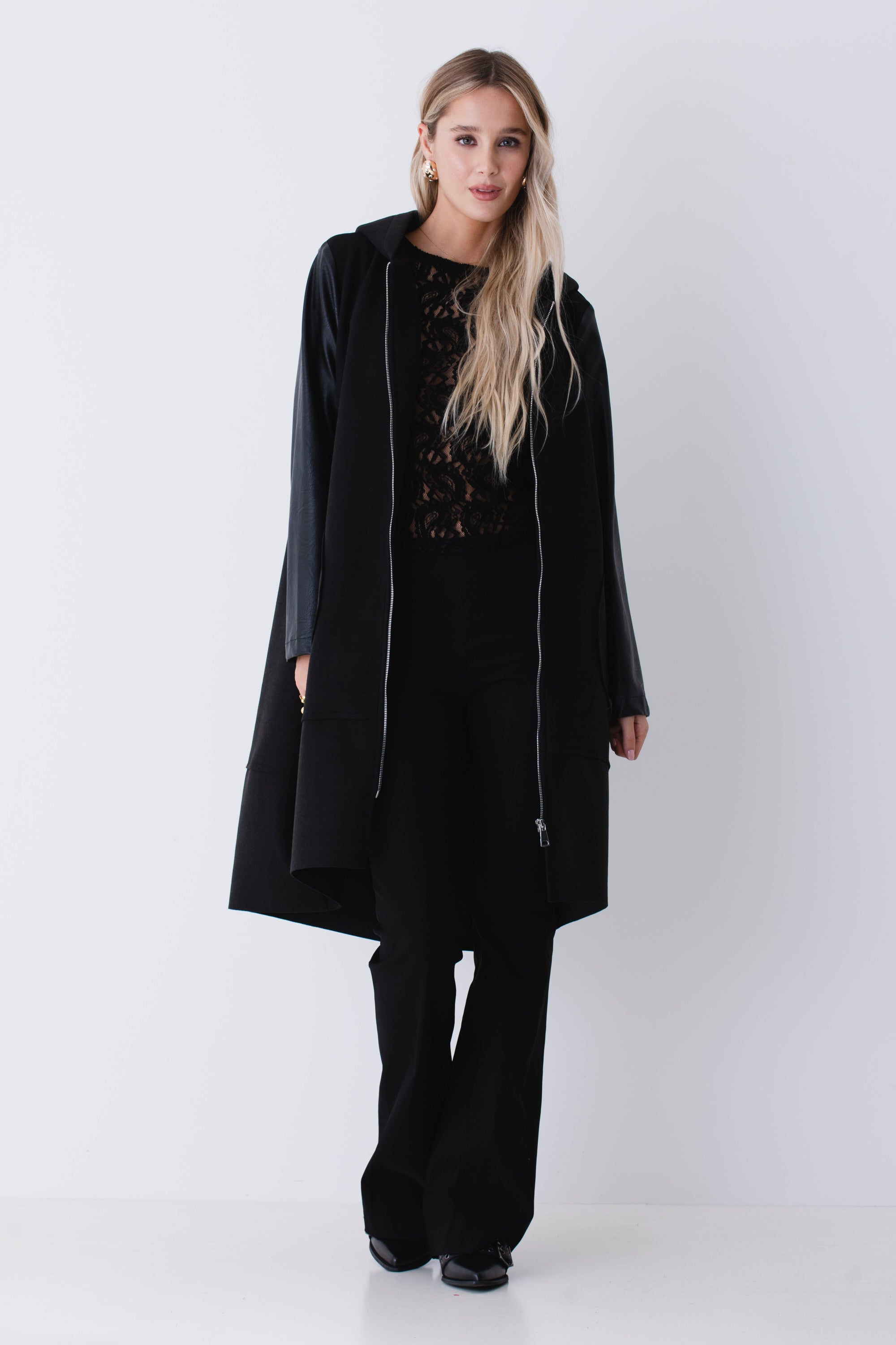 Cappotto a uovo con maniche in similpelle - FW26