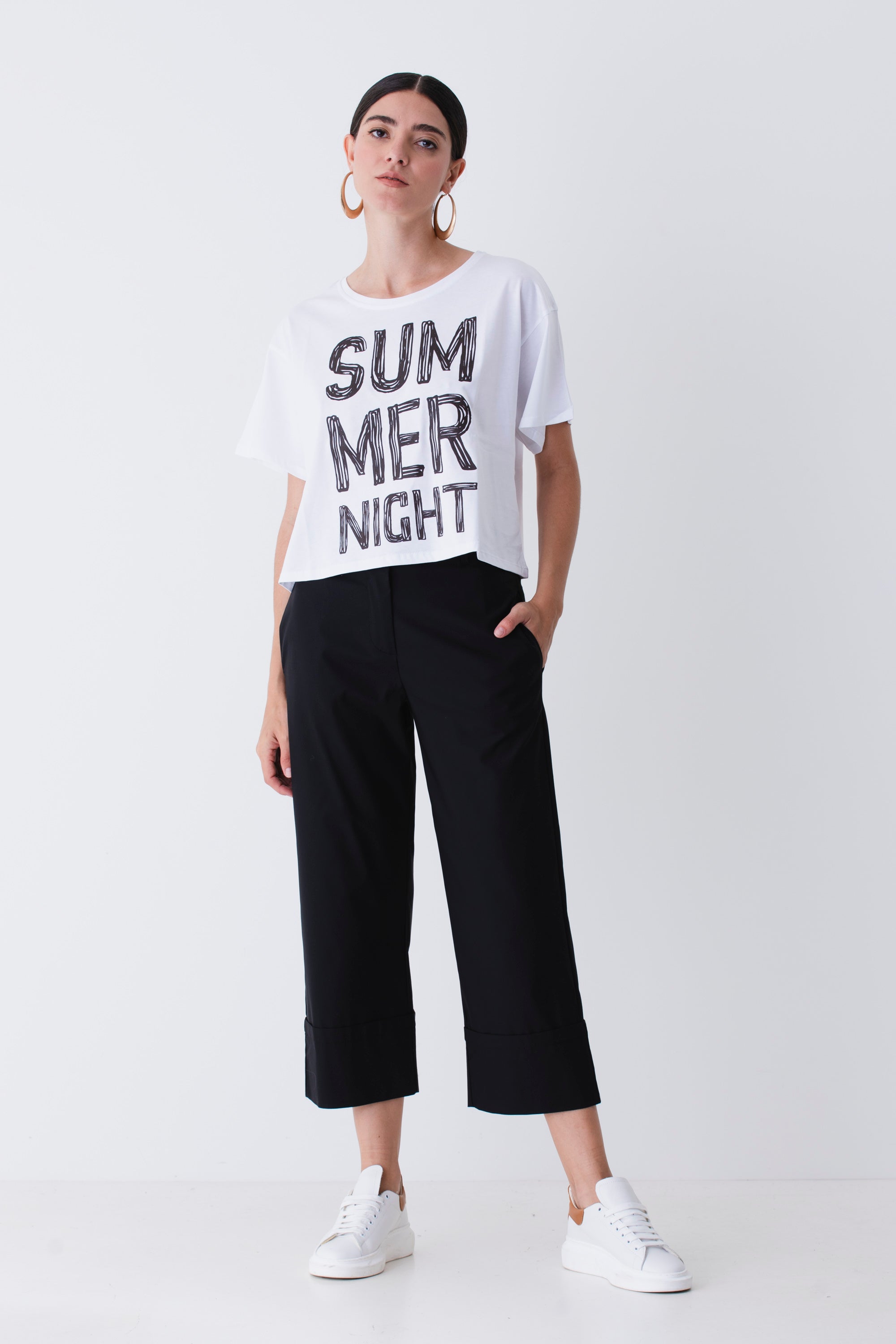 T-shirt boxy fit con scritta in rilievo - PE25