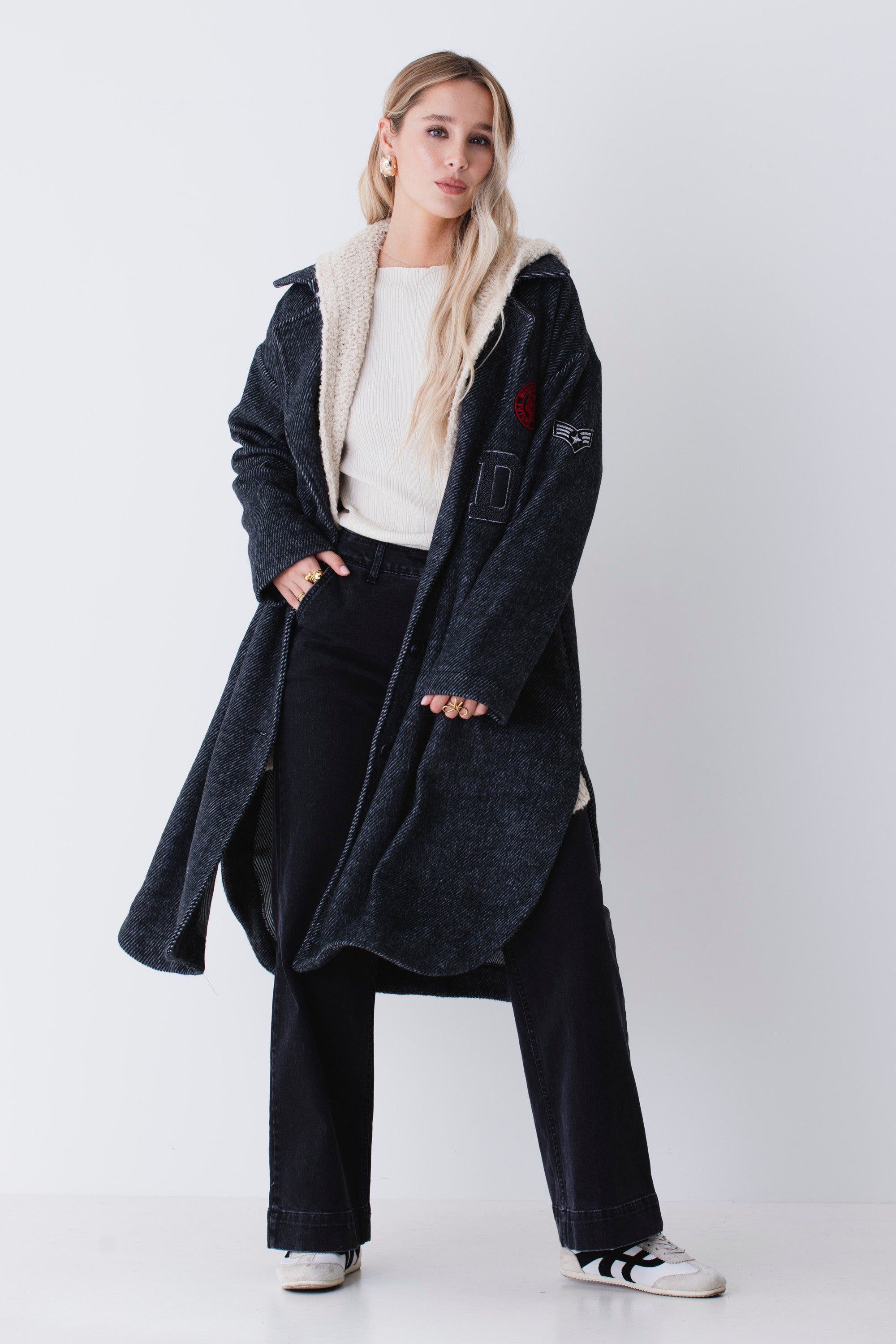 Cappotto over spinato con patch in misto lana - FW26