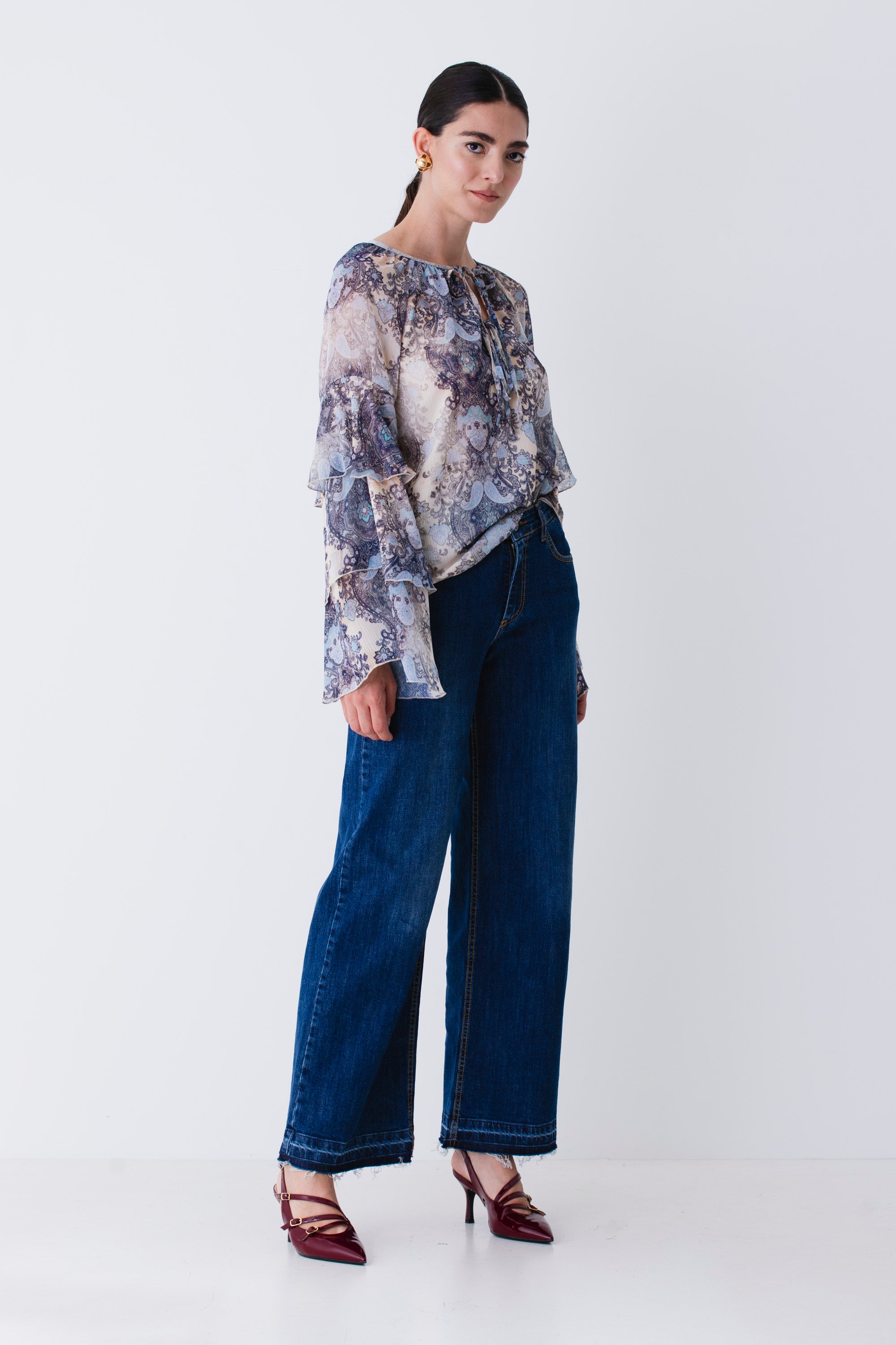 Blusa con balze in georgette fantasia cachemire - FW26