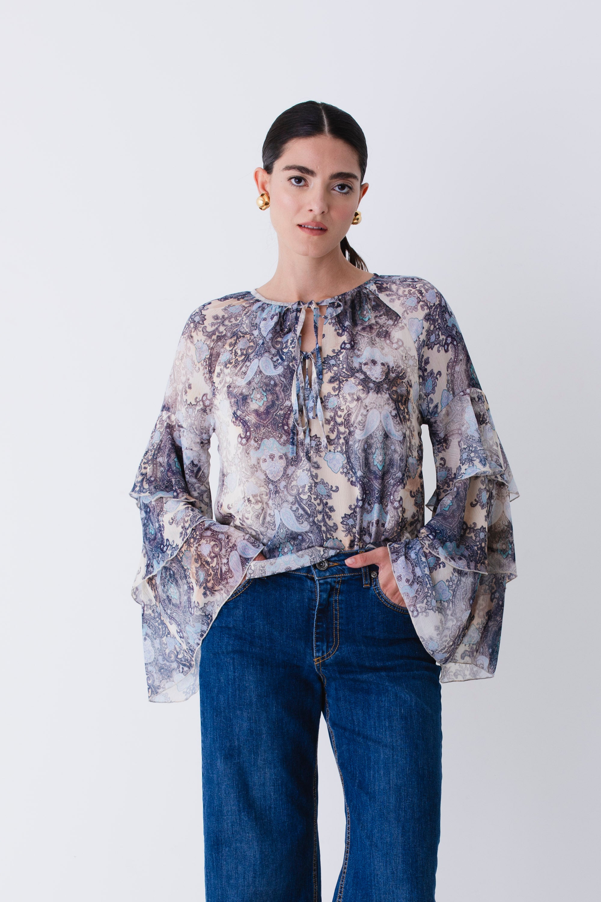 Blusa con balze in georgette fantasia cachemire - FW26