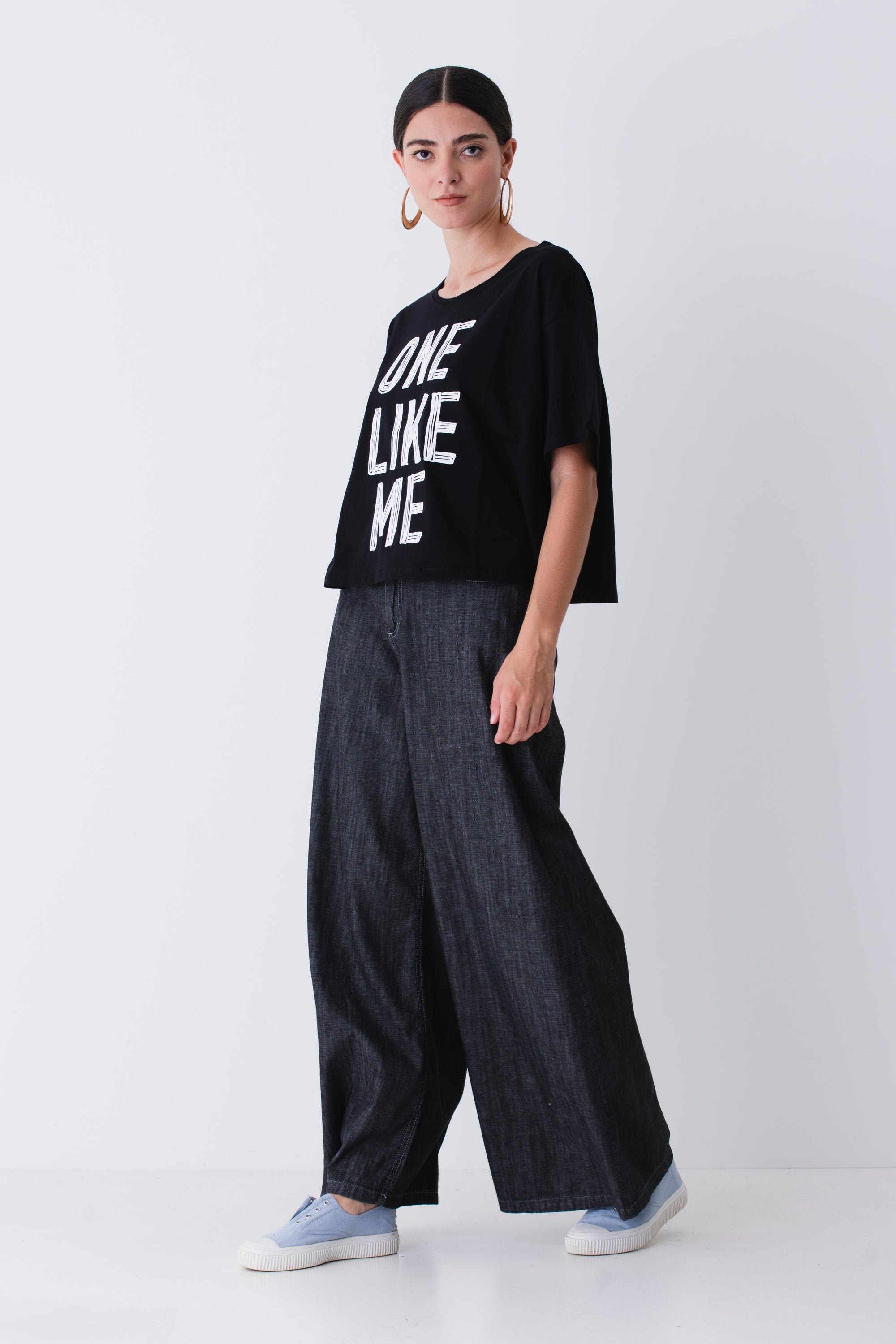 T-shirt boxy fit con scritta - PE25