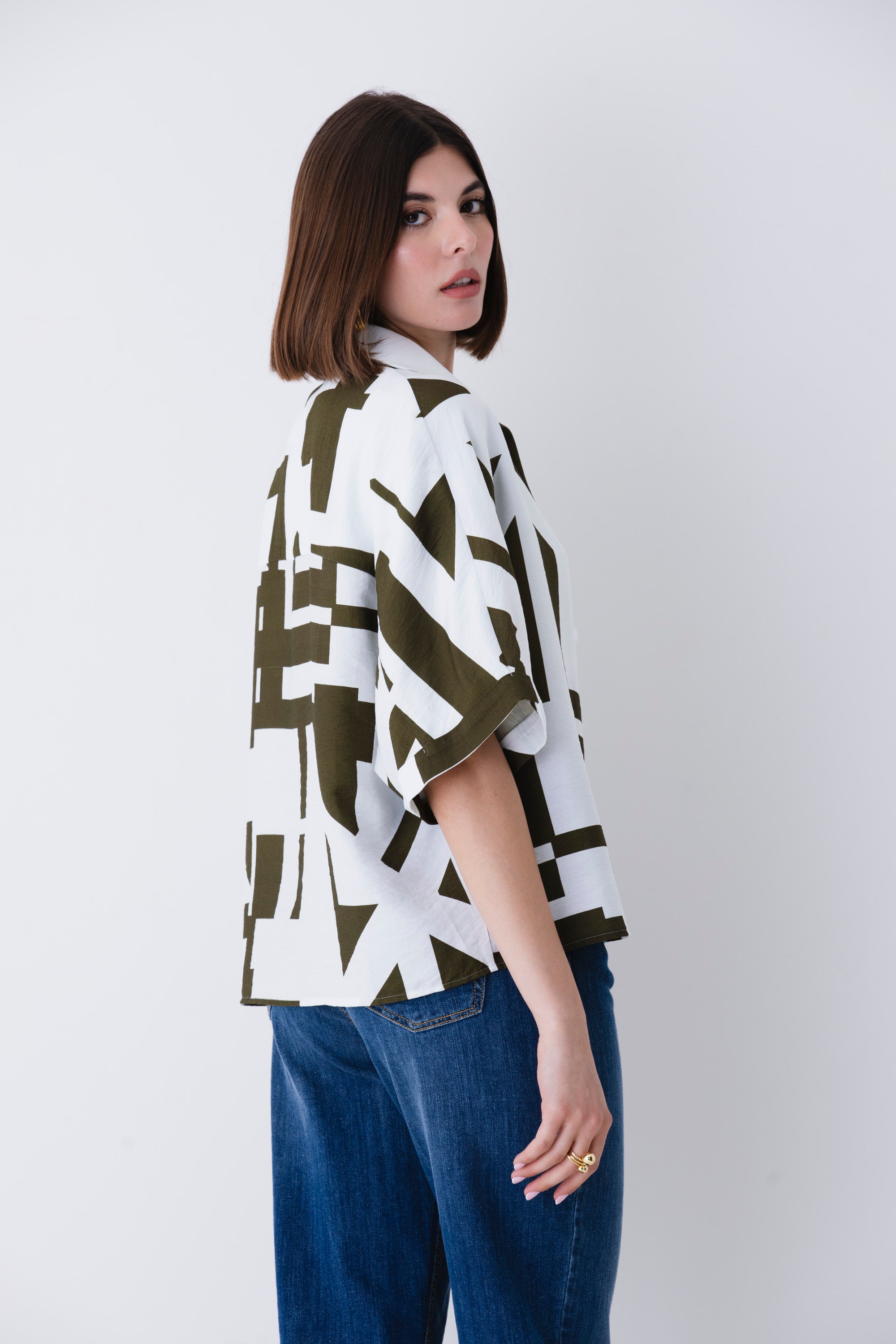 Camicia in rayon fantasia geometrica - PE25