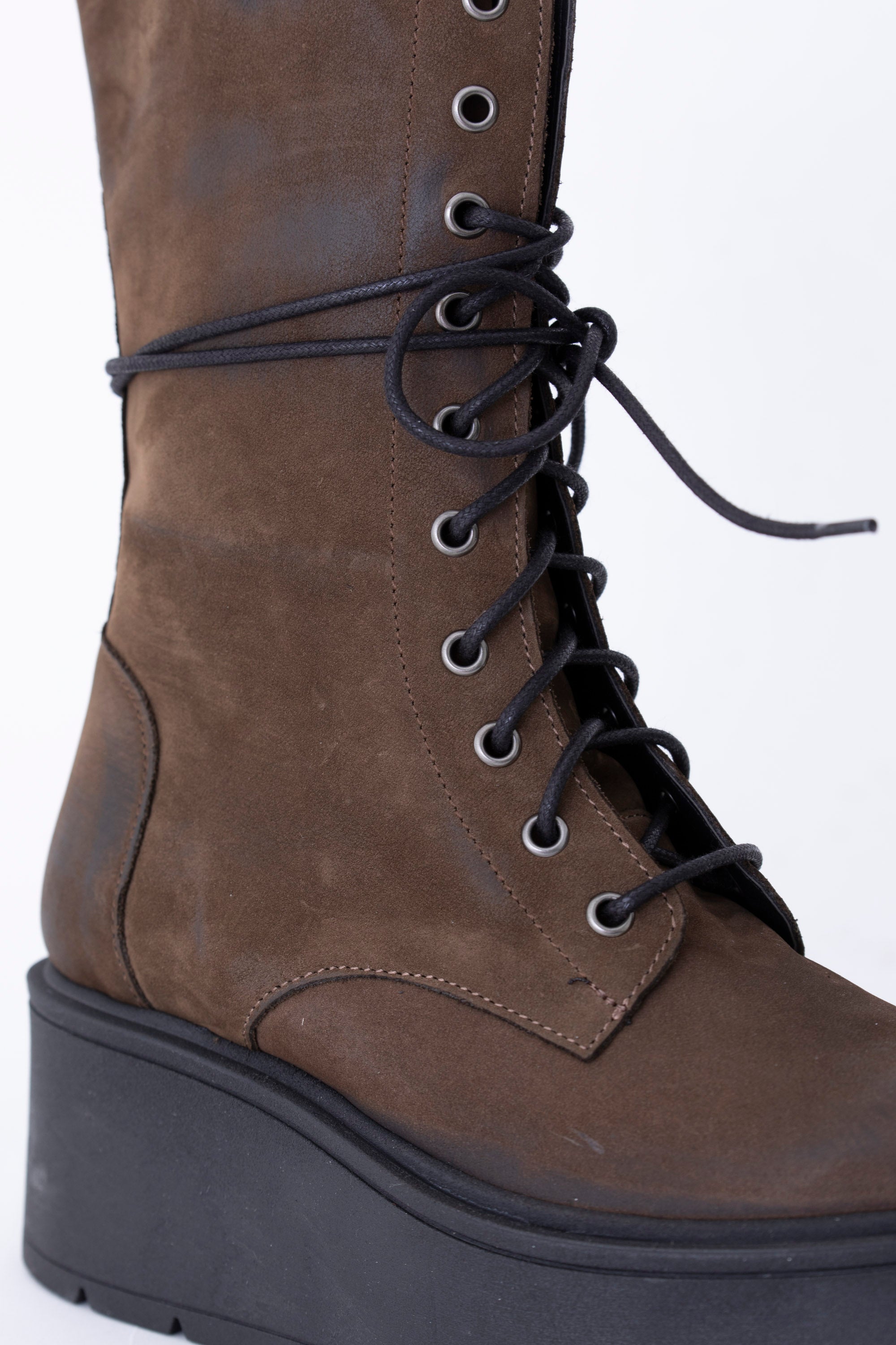 Stivale con risvolto in pelle - FW26