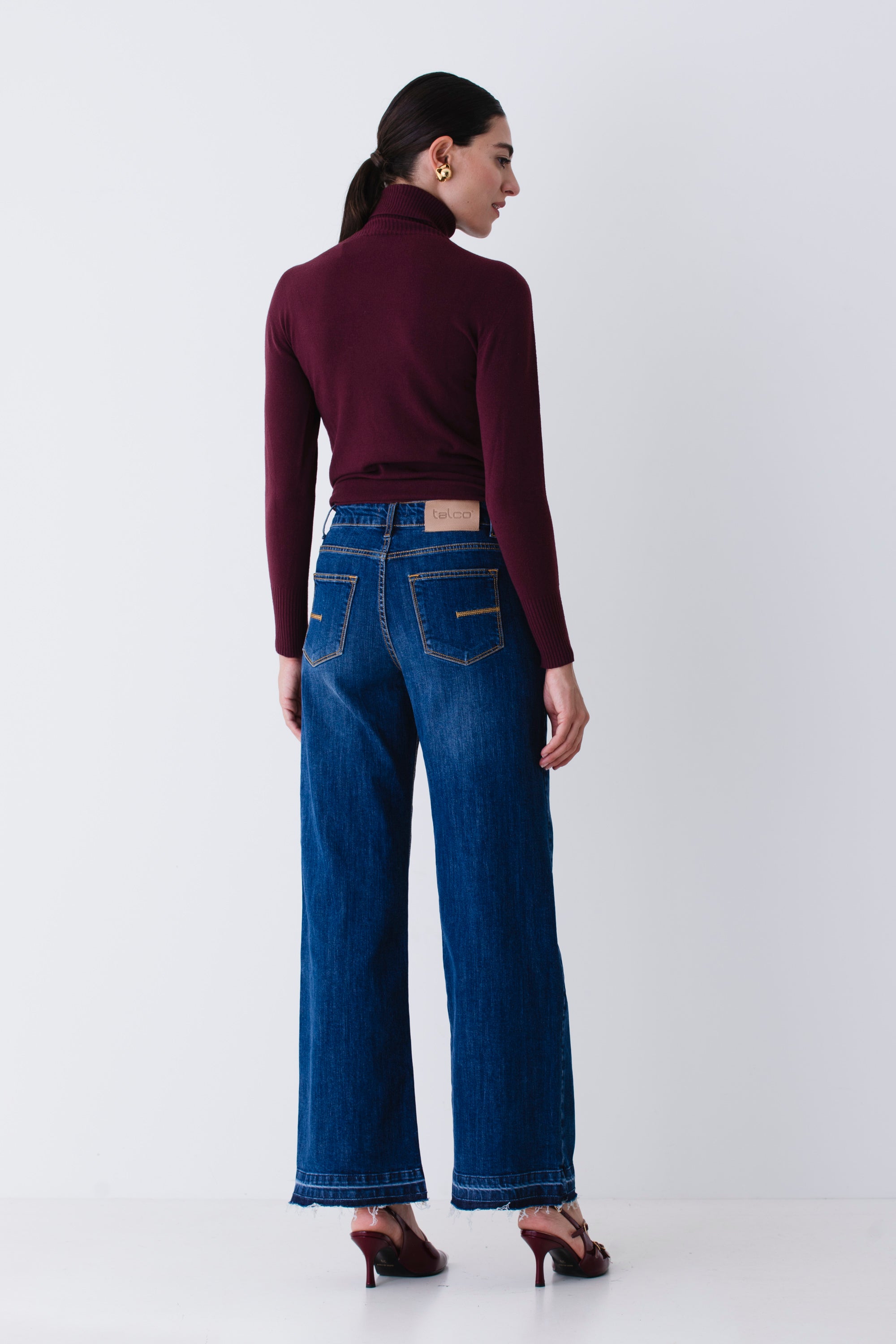 Jeans wide leg con orlo sfrangiato - FW26