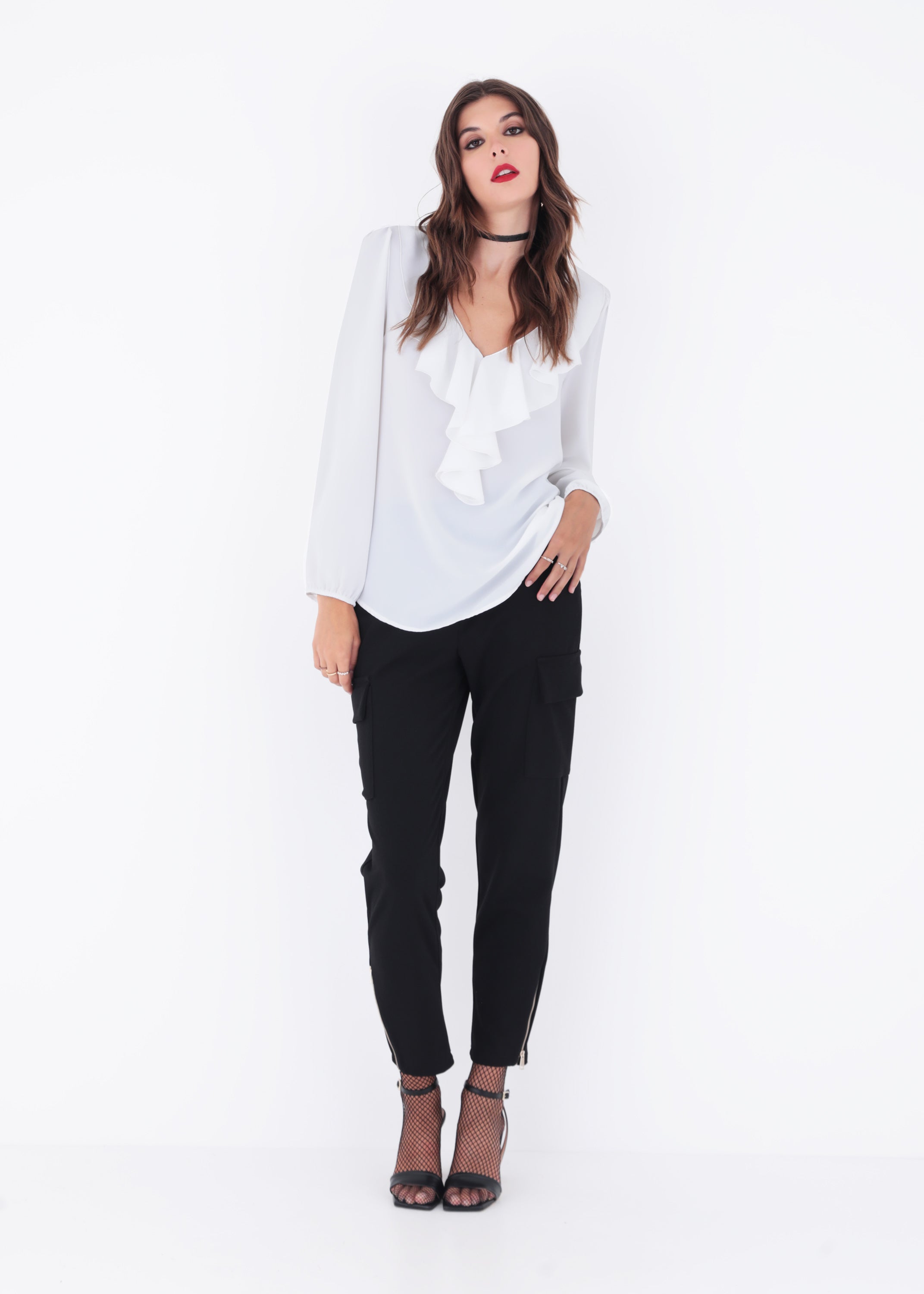 Blusa con rocuhes in mano seta - FW23