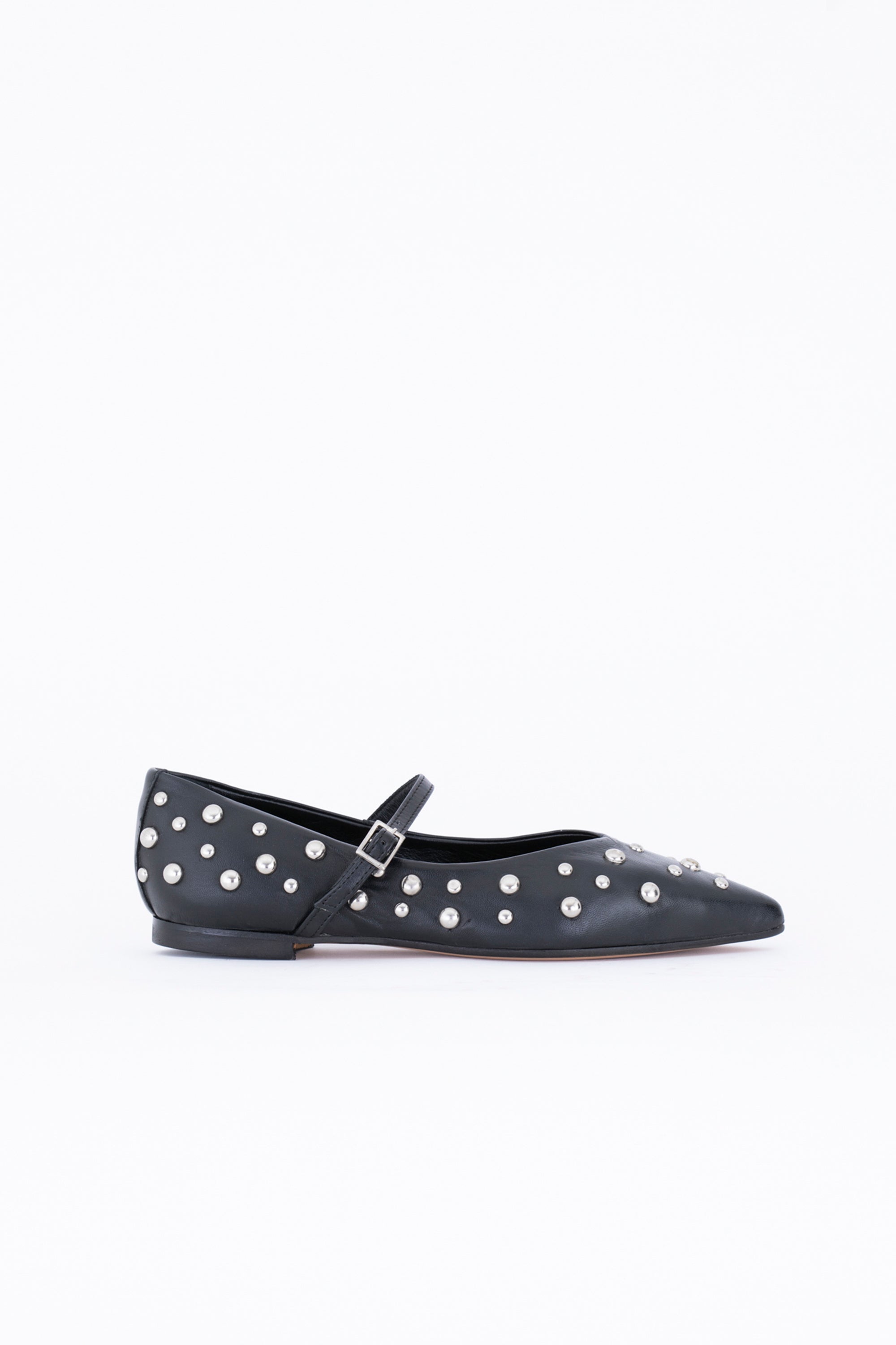 Ballerina in pelle con borchie applicate - PE25