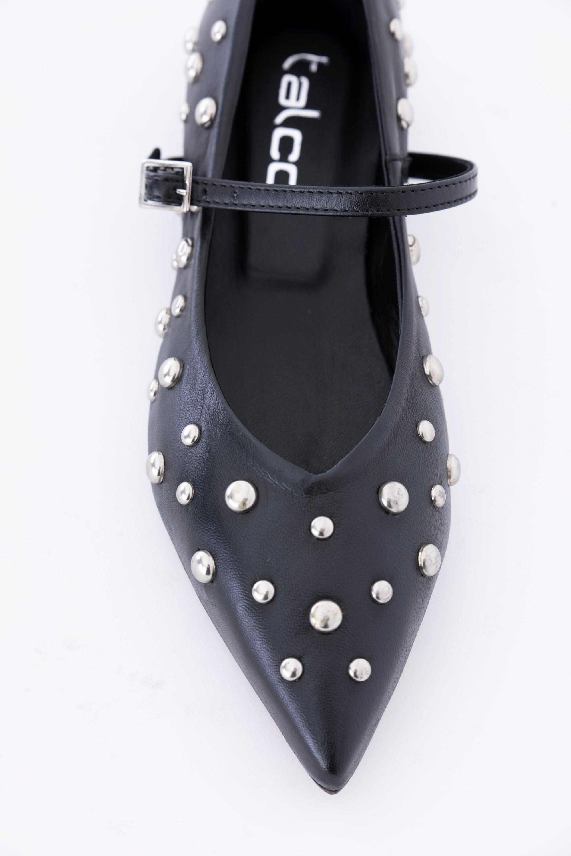 Ballerina in pelle con borchie applicate - PE25