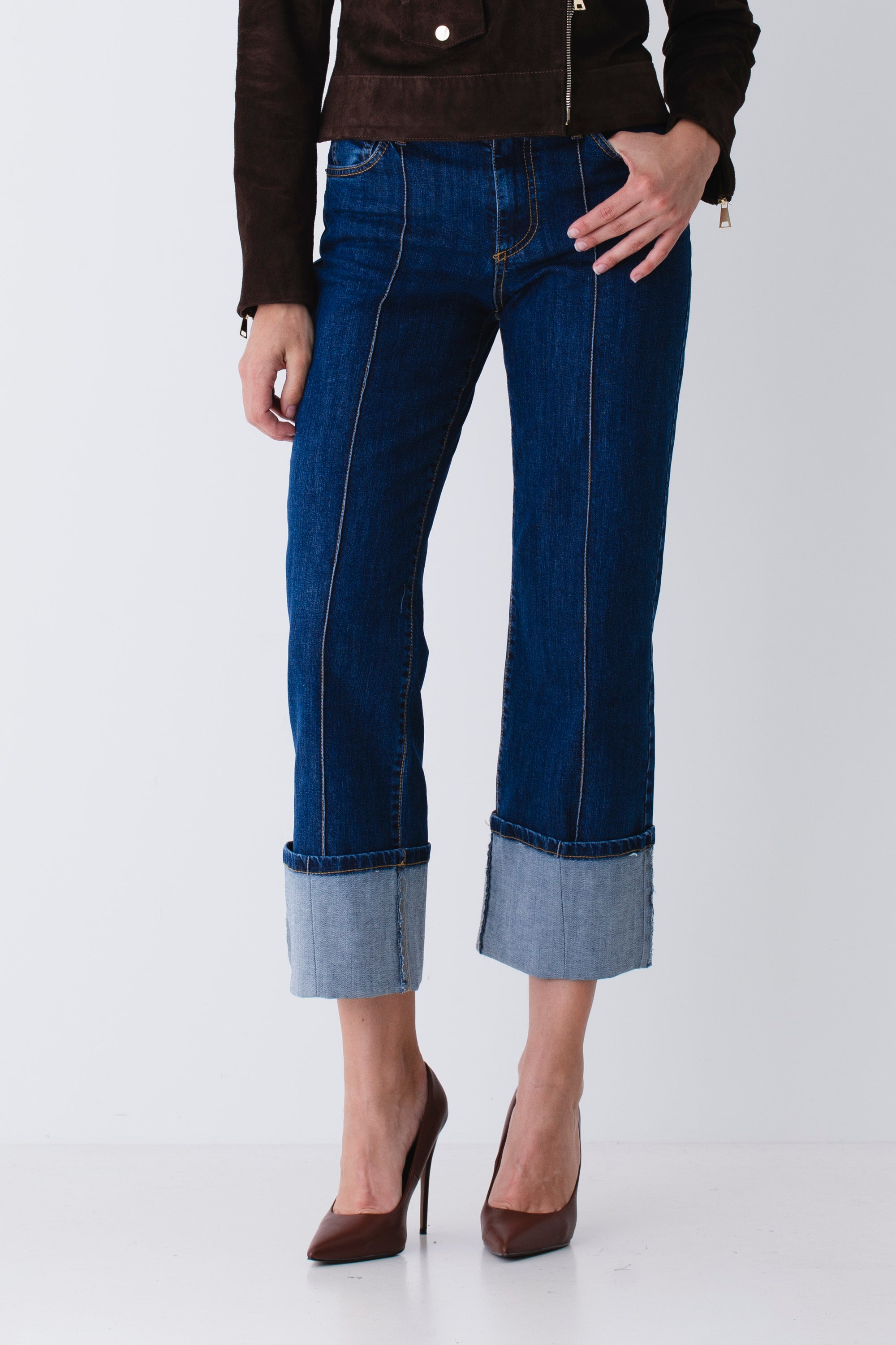 Jeans dritto con cucitura e risvolto - FW26
