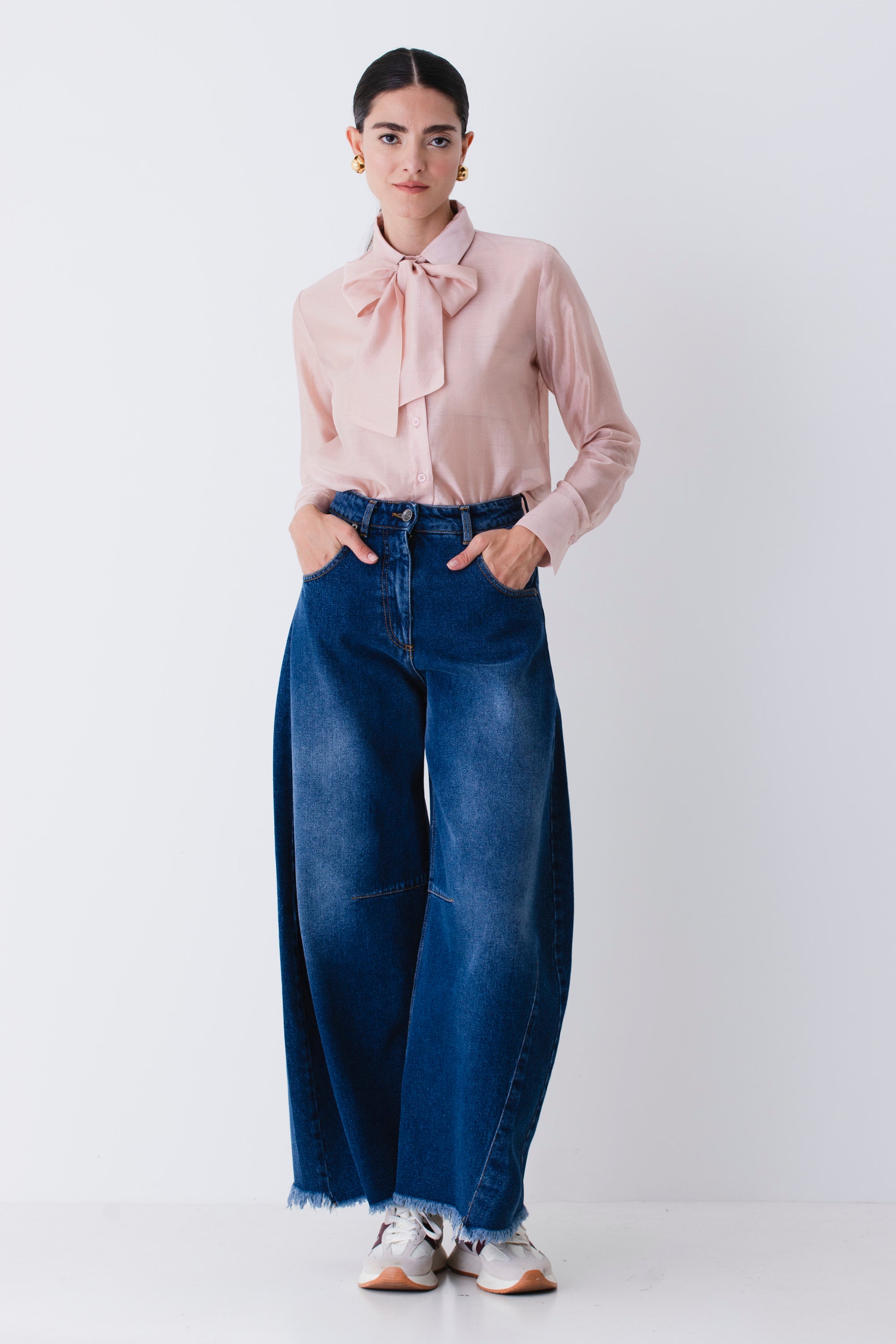 Jeans banana con cuciture - FW26