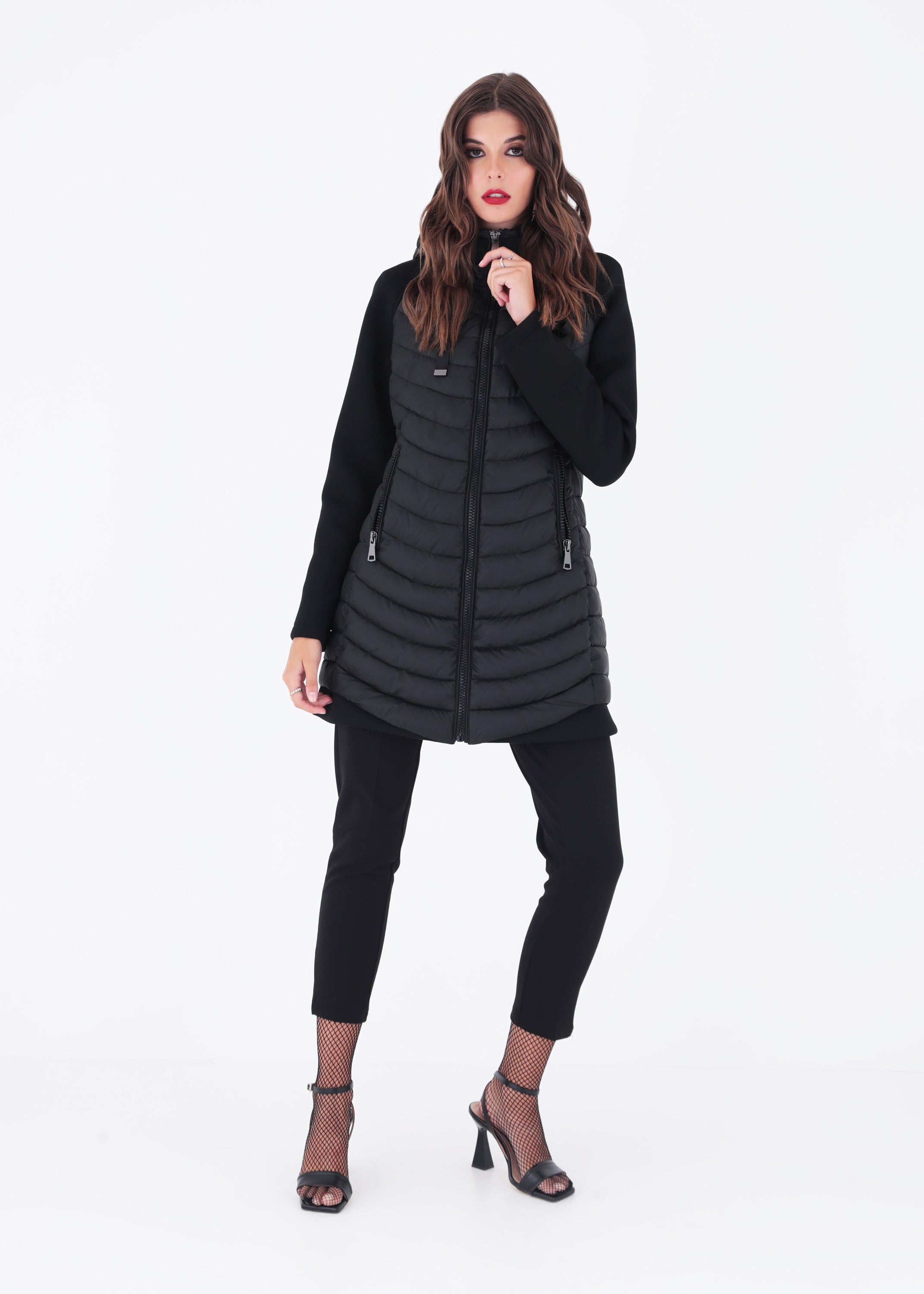Piumino lungo con maniche e inserti in neoprene - FW23