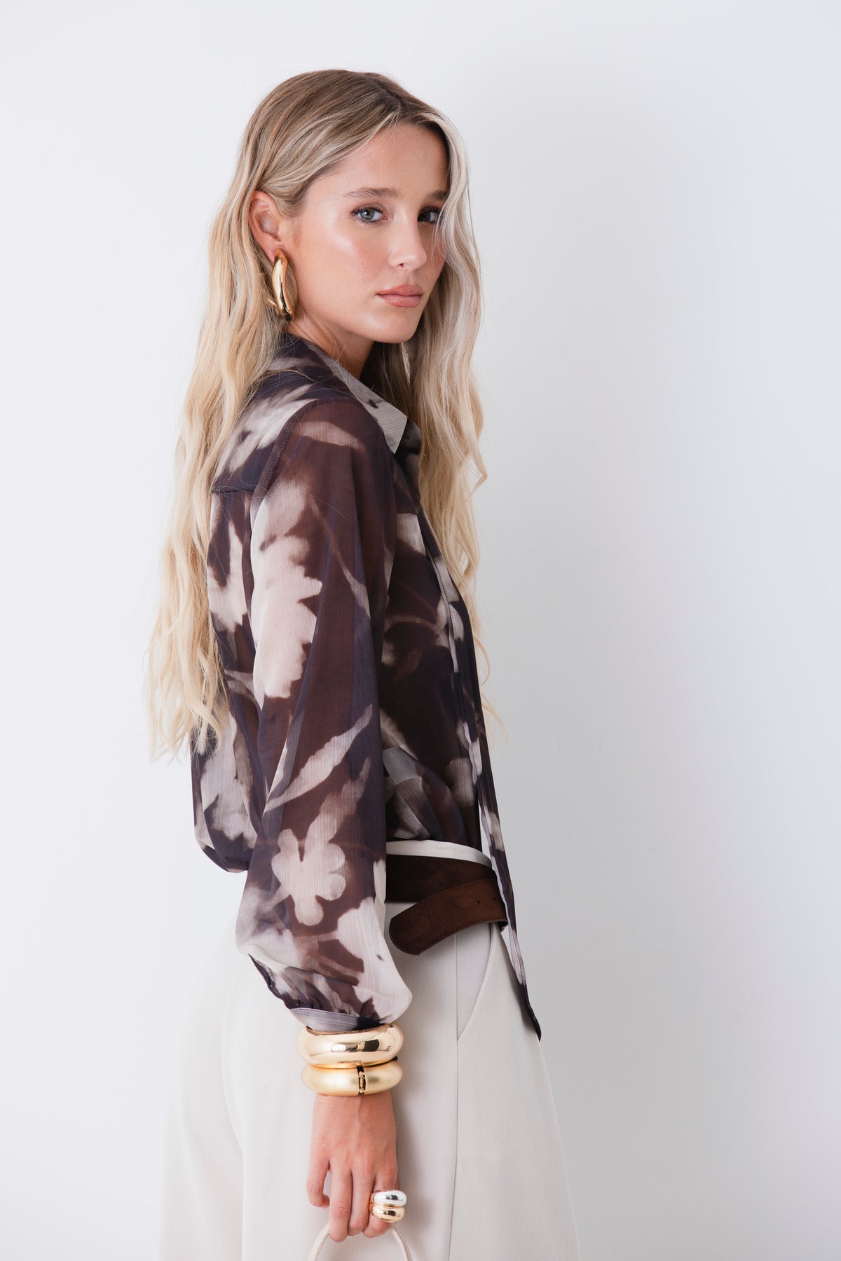 Camicia in georgette fantasia floreale sfumata con cravatta - FW27
