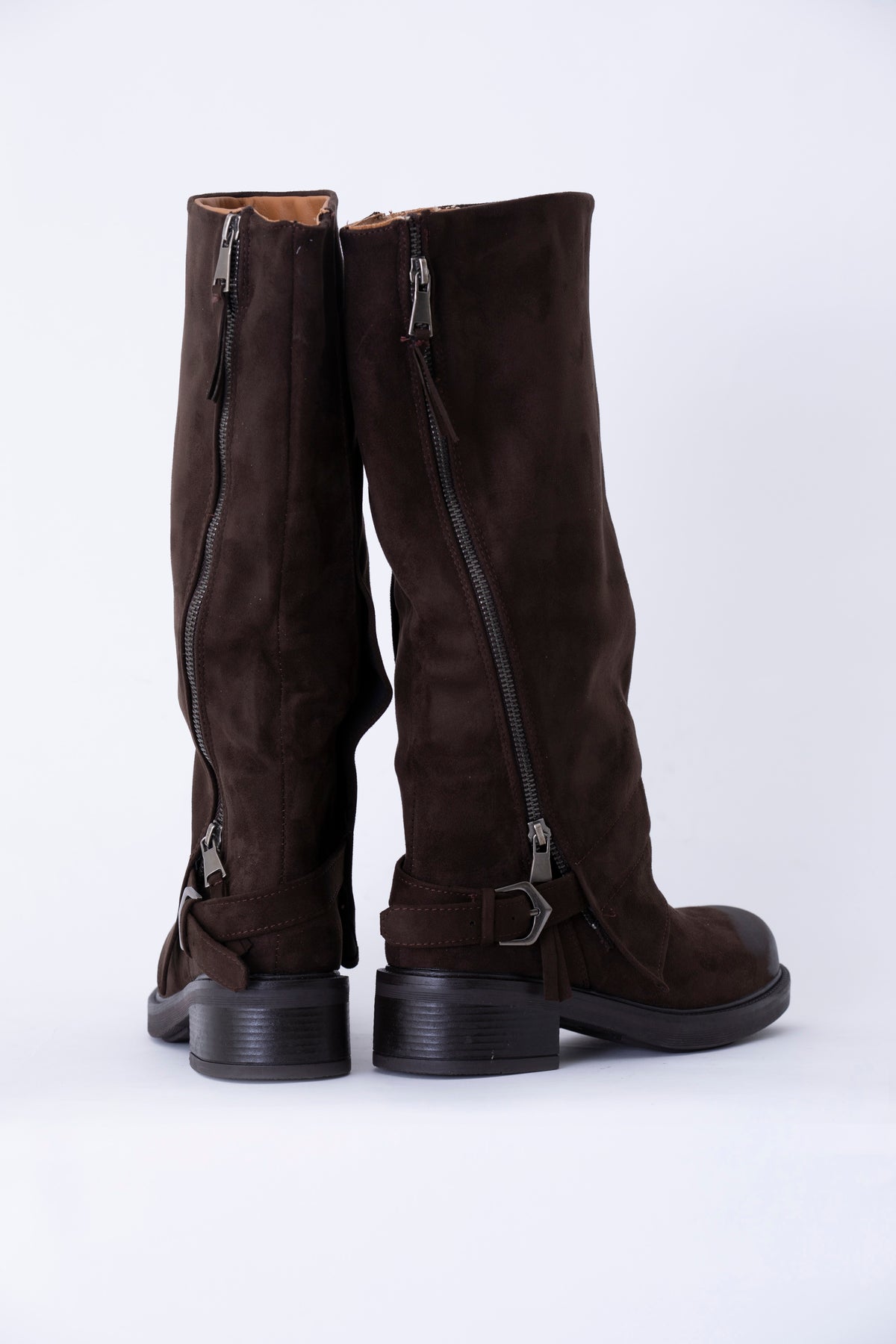 Stivale alto con risvolto e fibbie in effetto pelle - FW27