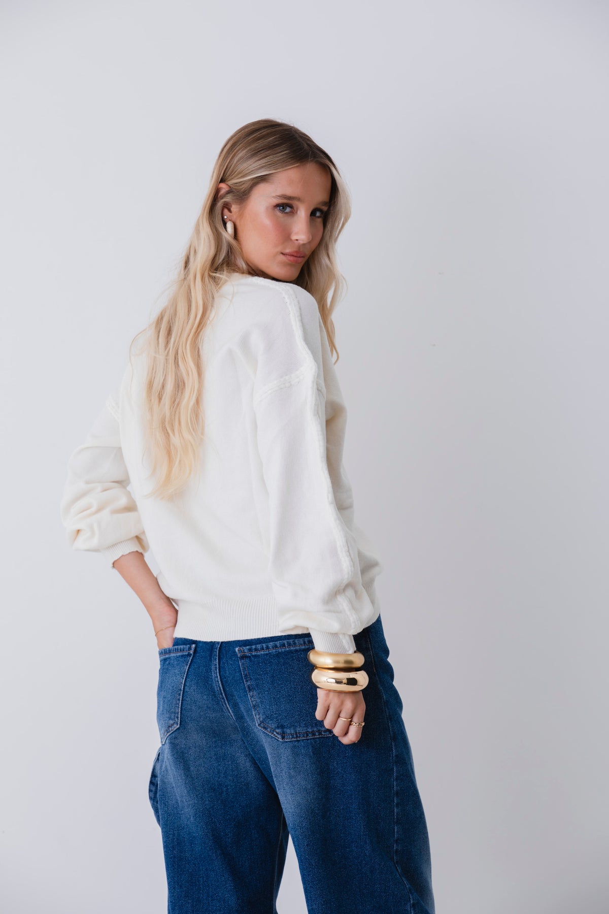 Pullover con dettaglio a rilievo - FW27