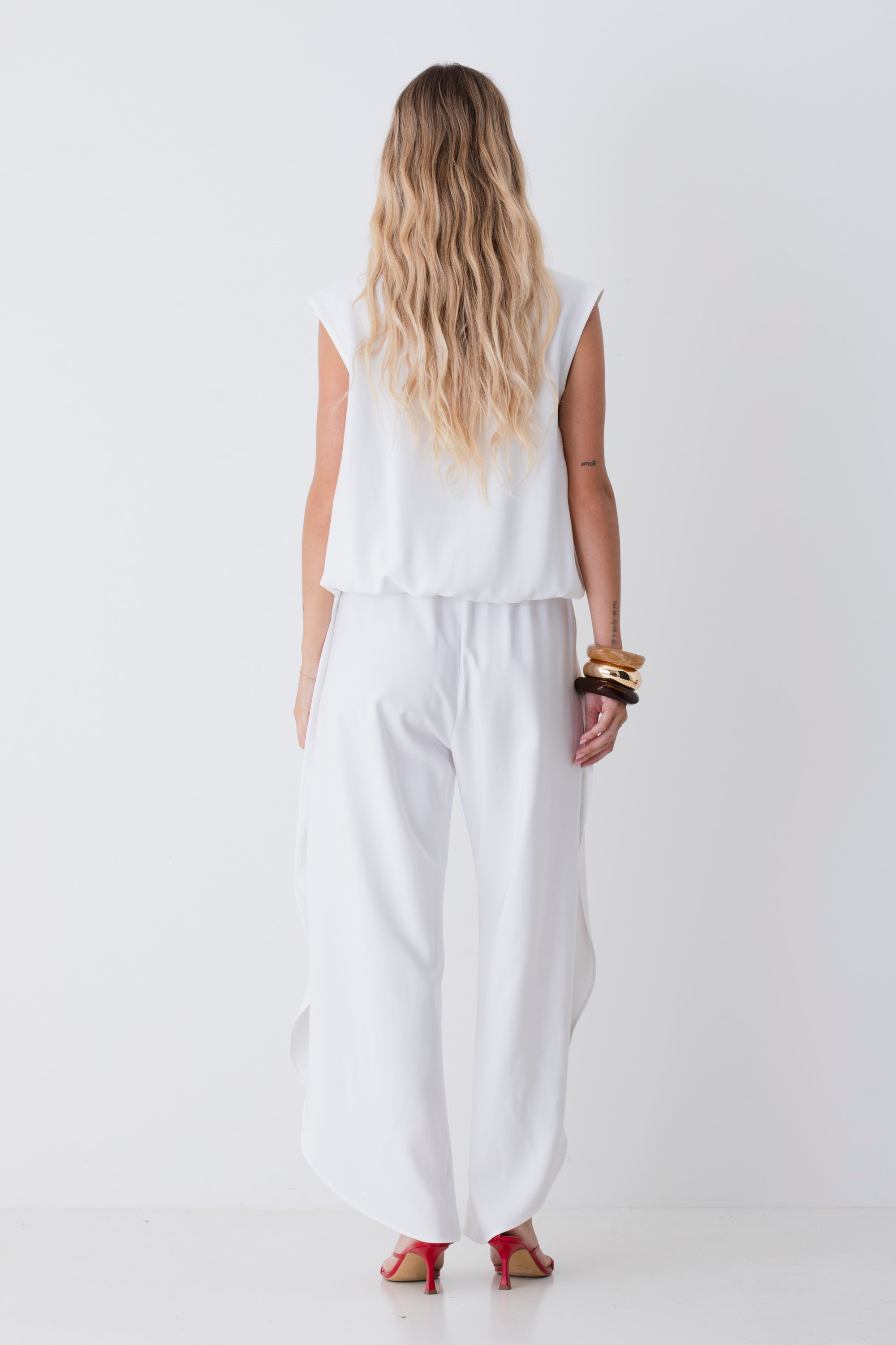 Pantalone ampio con spacchi laterali in viscosa - PE26