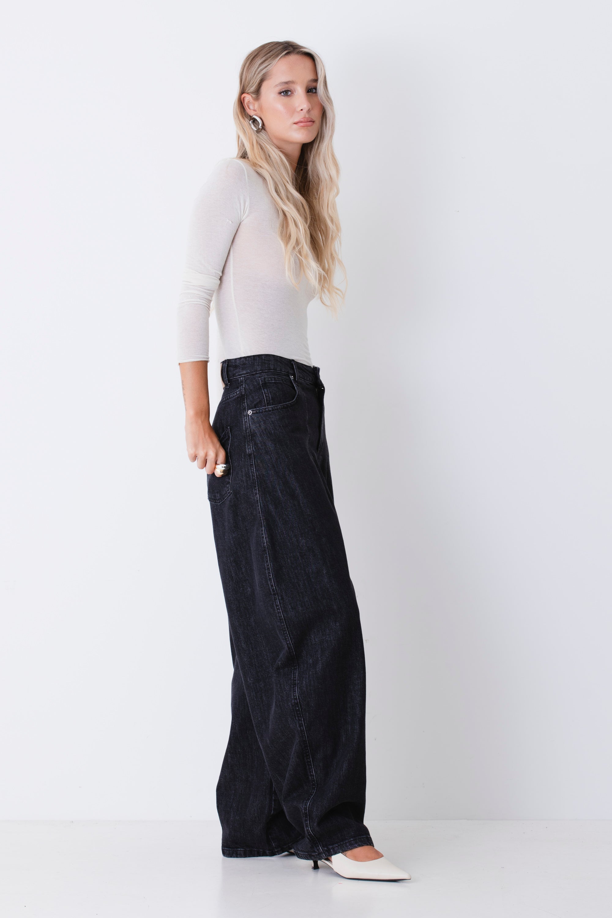 Jeans balloon con pinces - FW27