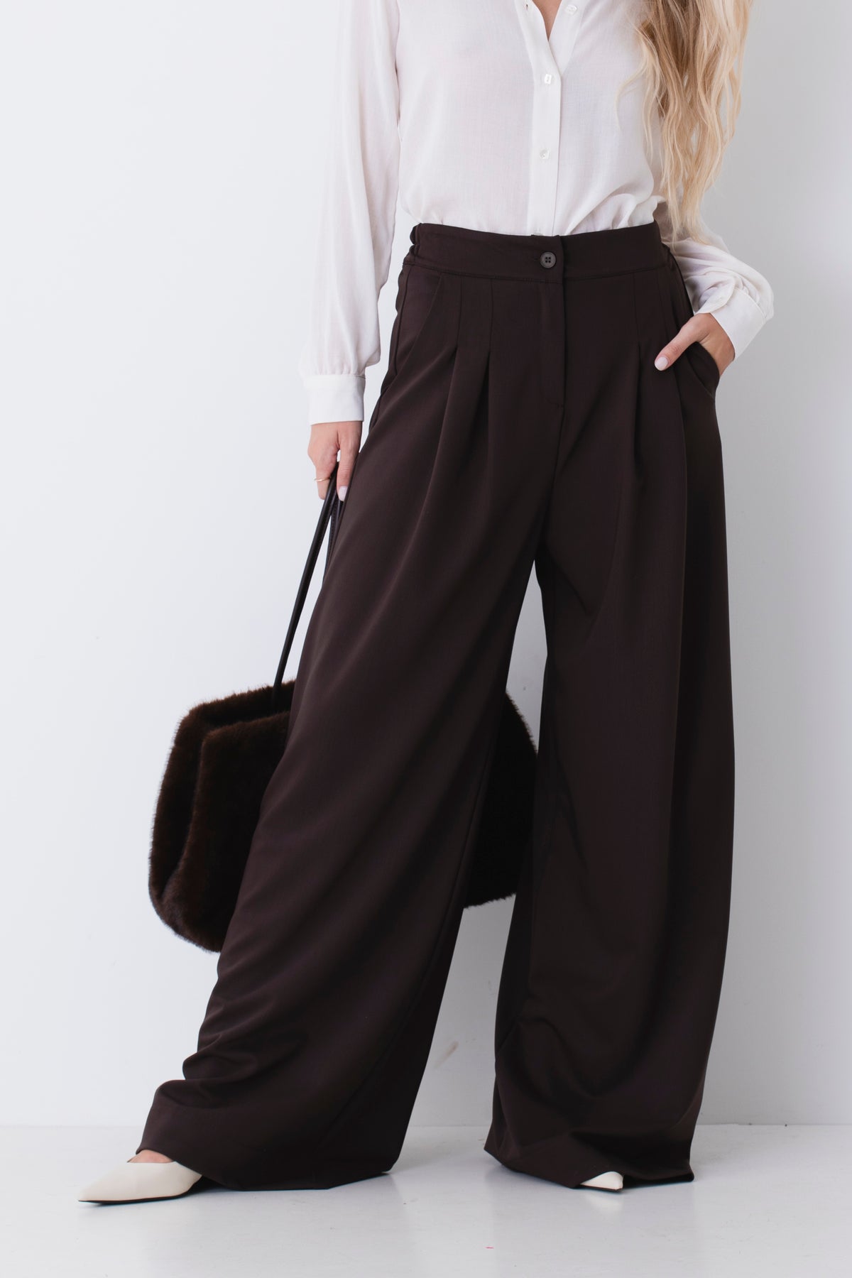 Pantalone palazzo con pinces in tessuto tecnico - FW27