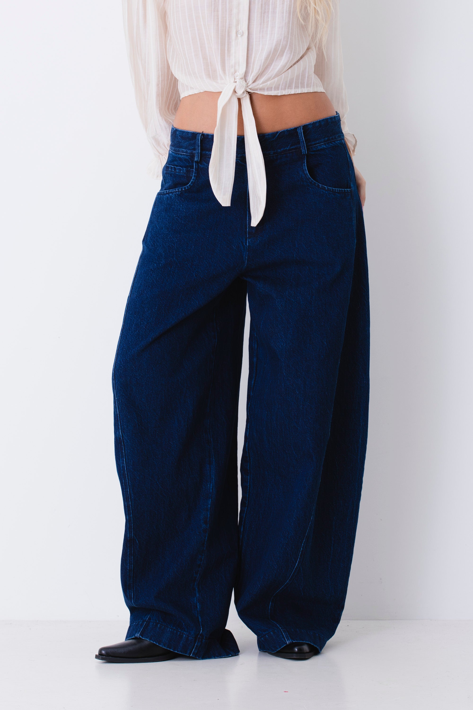 Pantalone barrel fit over in tessuto effetto jeans - FW27