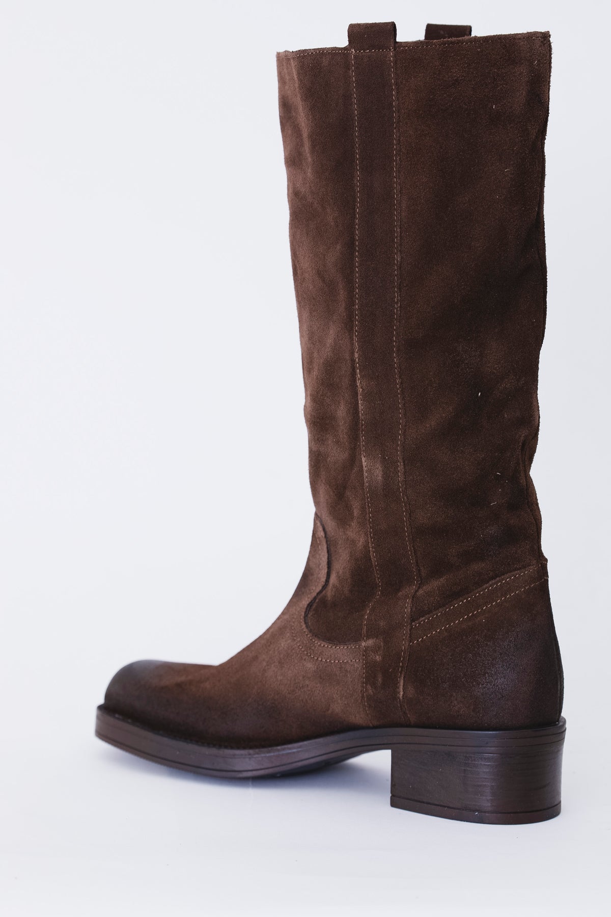 Stivale alto in pelle scamosciata - FW27
