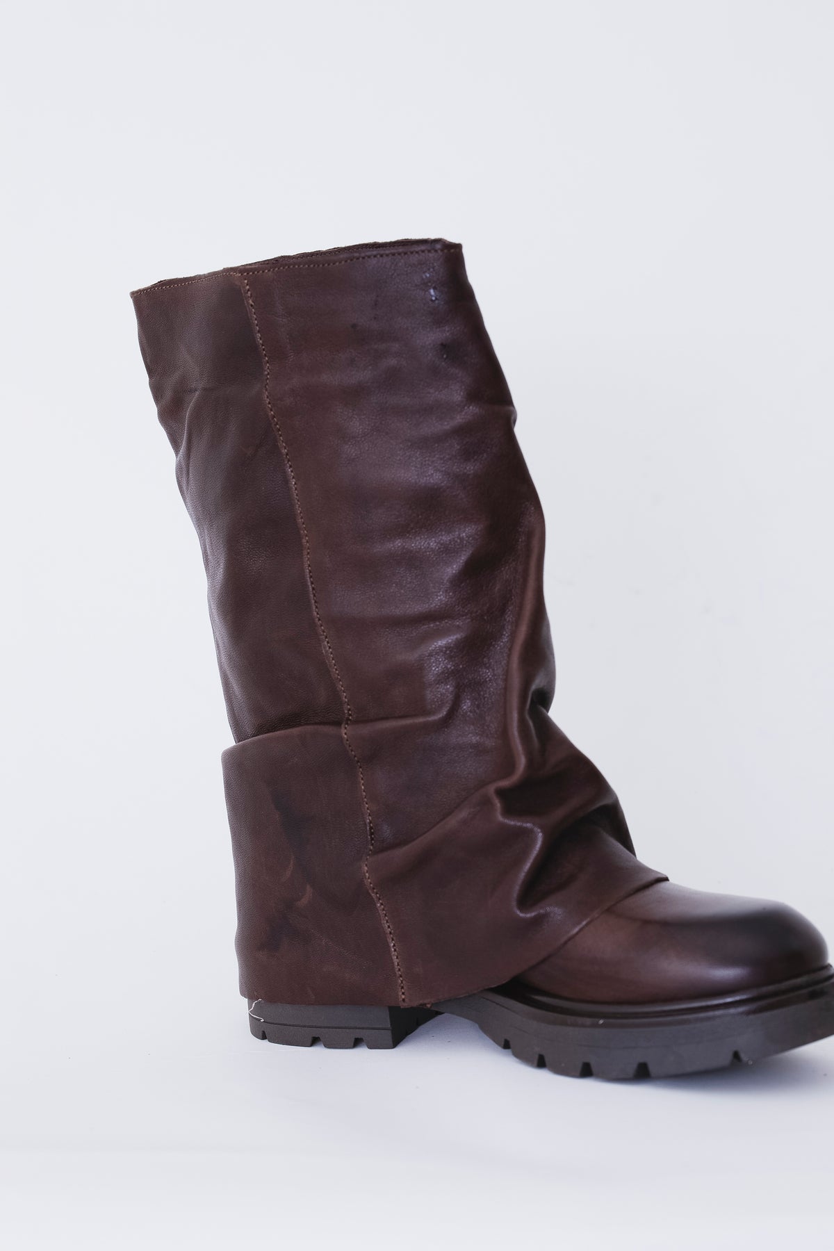 Stivale in pelle con risvolto - FW27